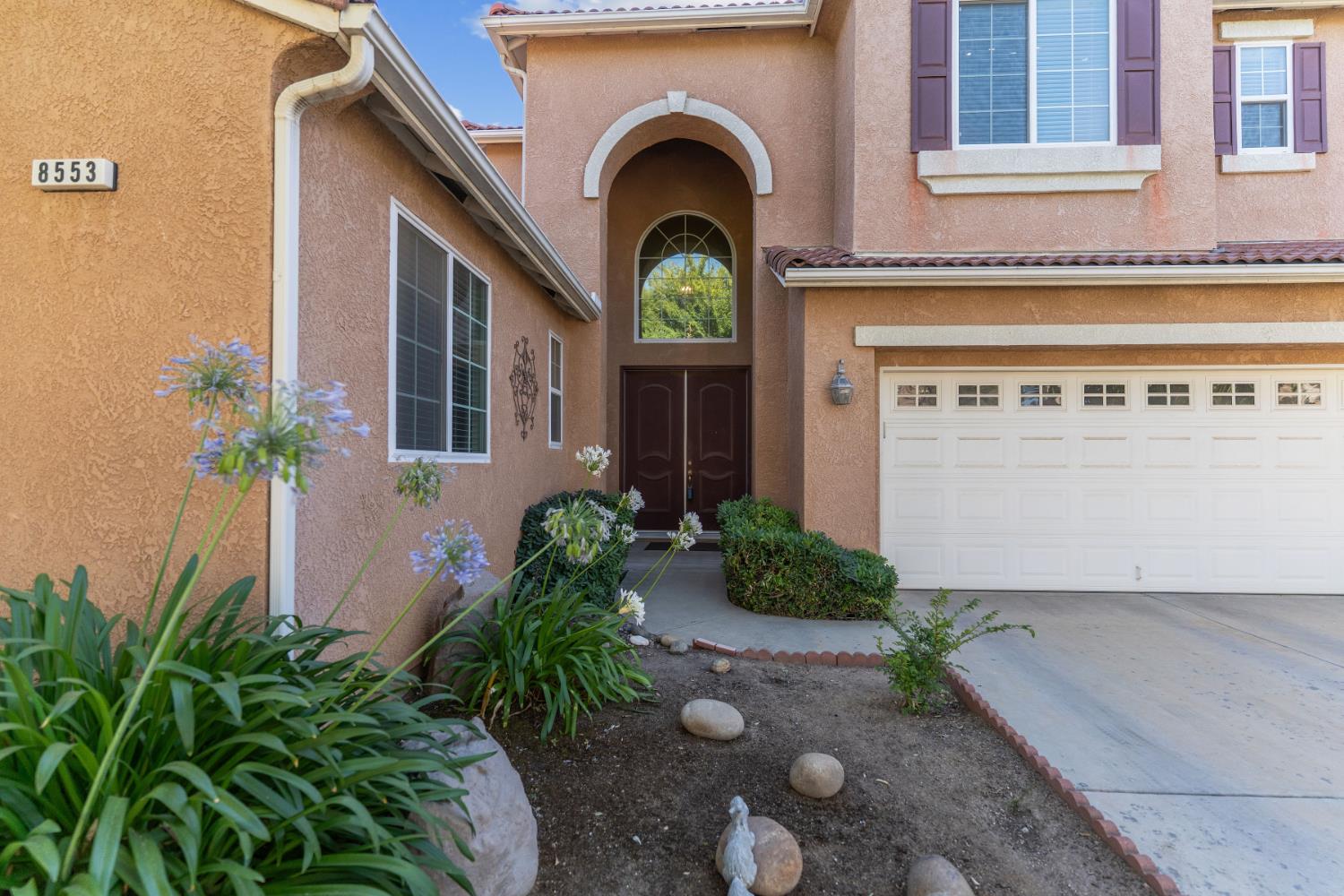8553 N Ann Ave, Fresno, CA 93720