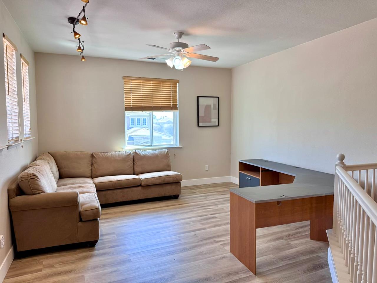 8553 N Ann Ave, Fresno, CA 93720