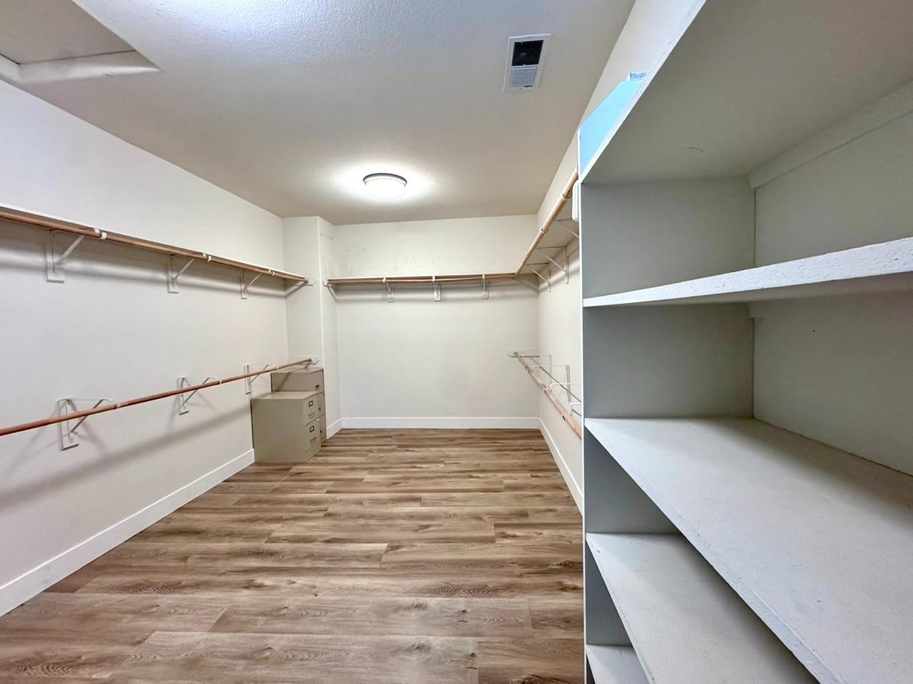 8553 N Ann Ave, Fresno, CA 93720