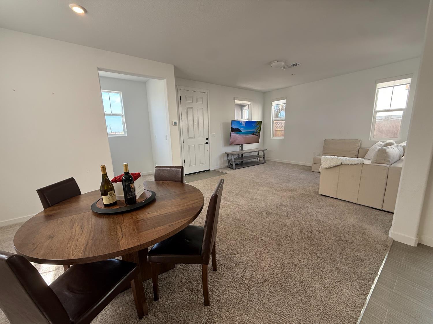 3002 Minaret Way, Marina, CA 93933