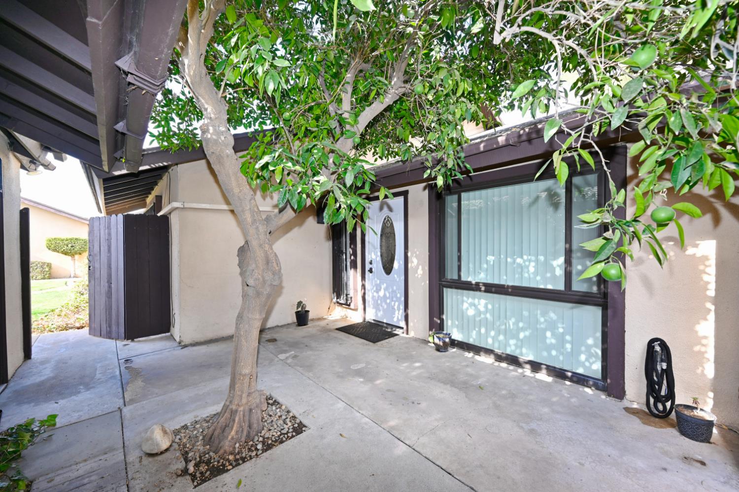 4985 E Butler Ave #120, Fresno, CA 93727
