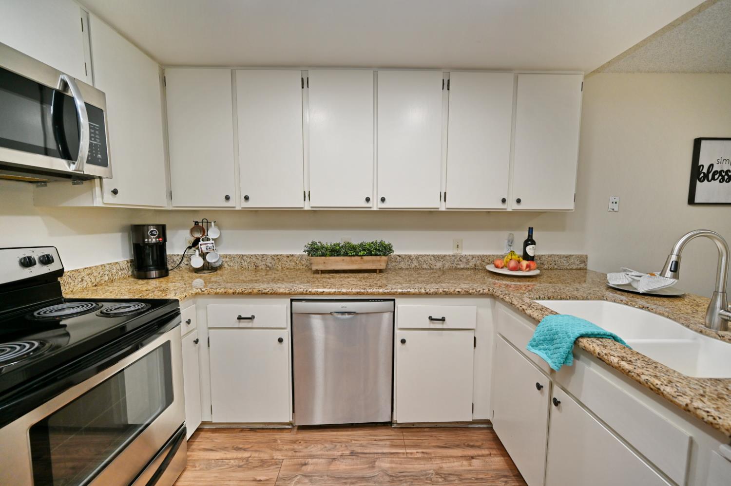 4985 E Butler Ave #120, Fresno, CA 93727