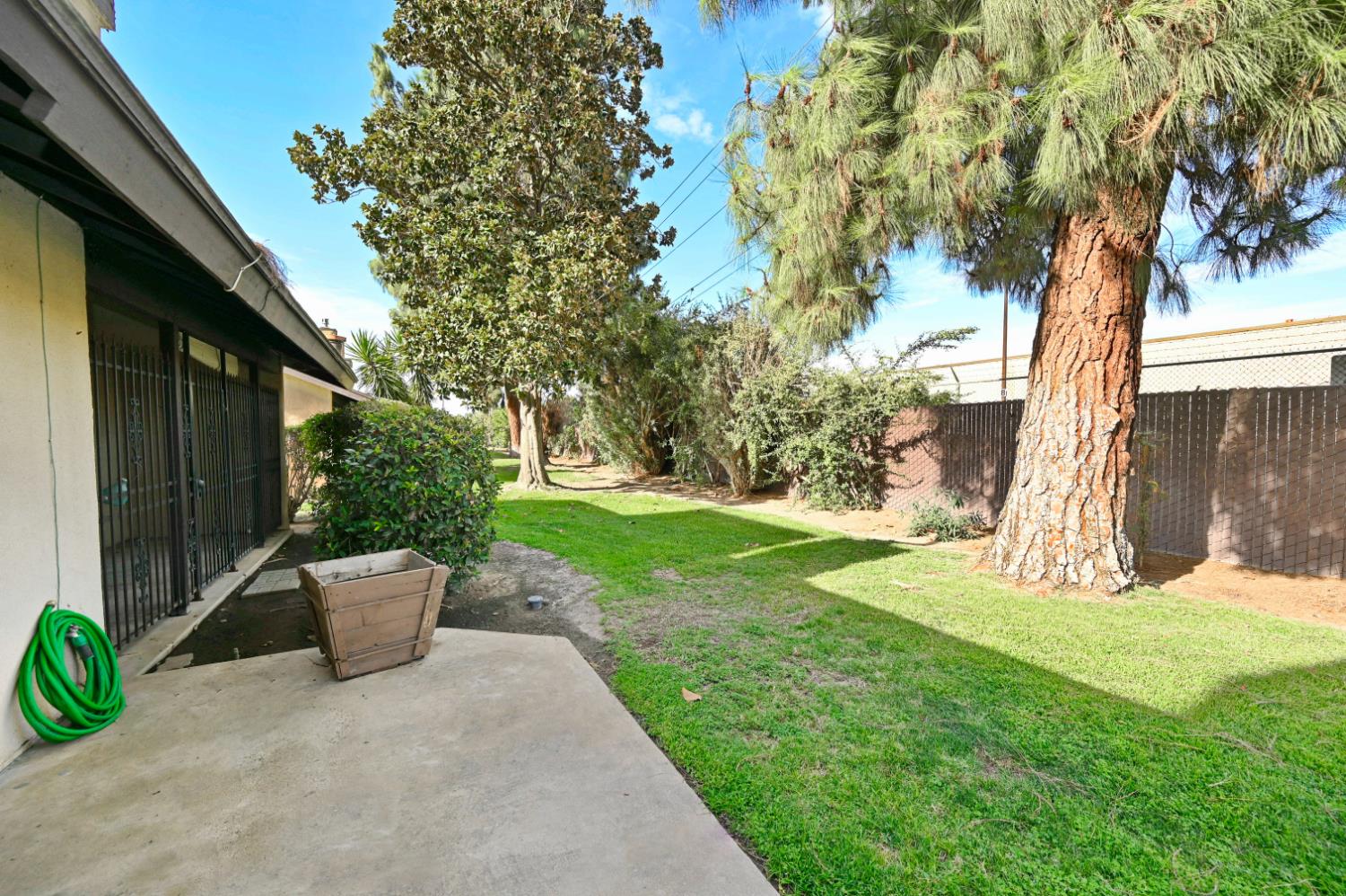 4985 E Butler Ave #120, Fresno, CA 93727