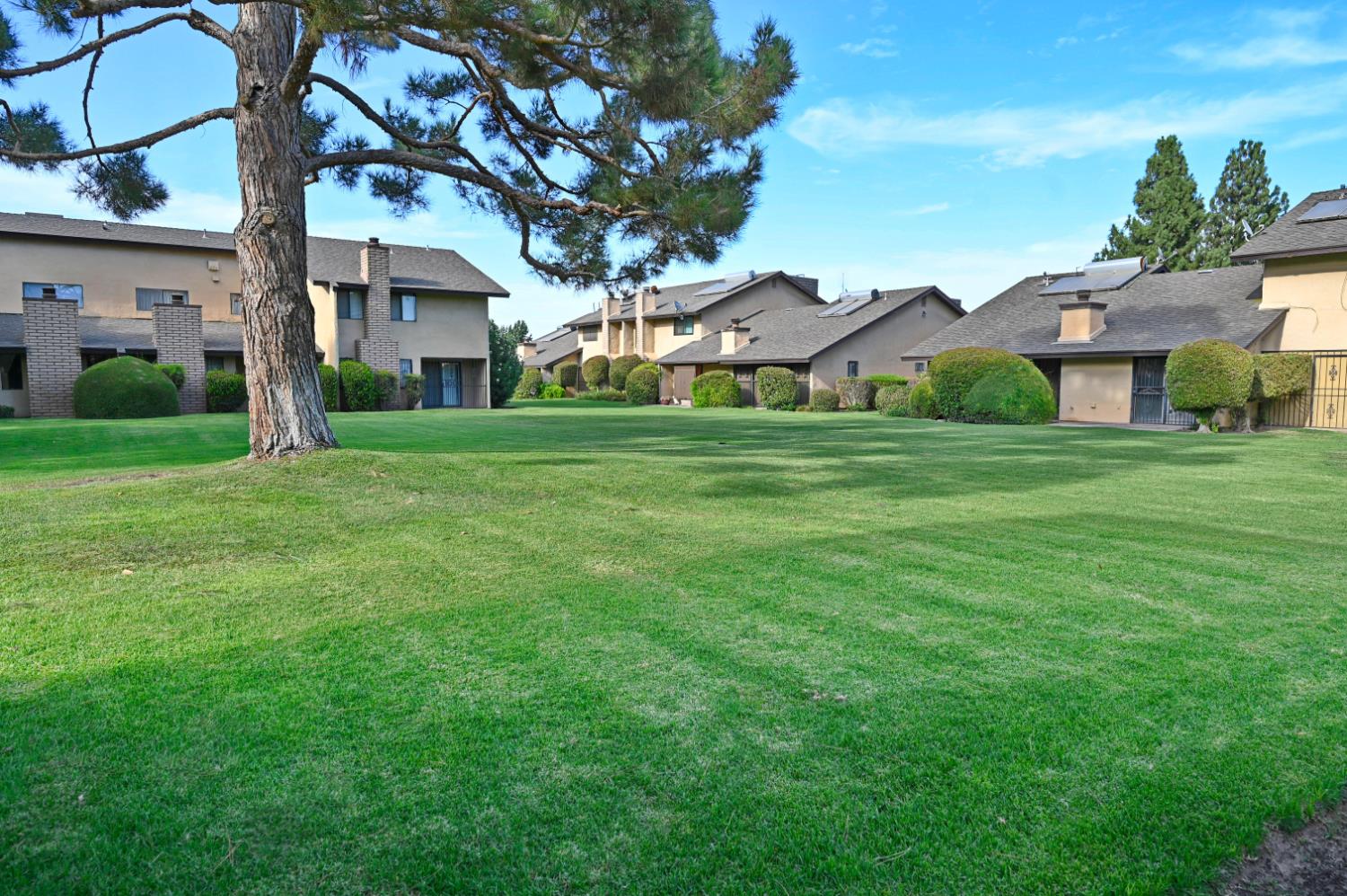 4985 E Butler Ave #120, Fresno, CA 93727
