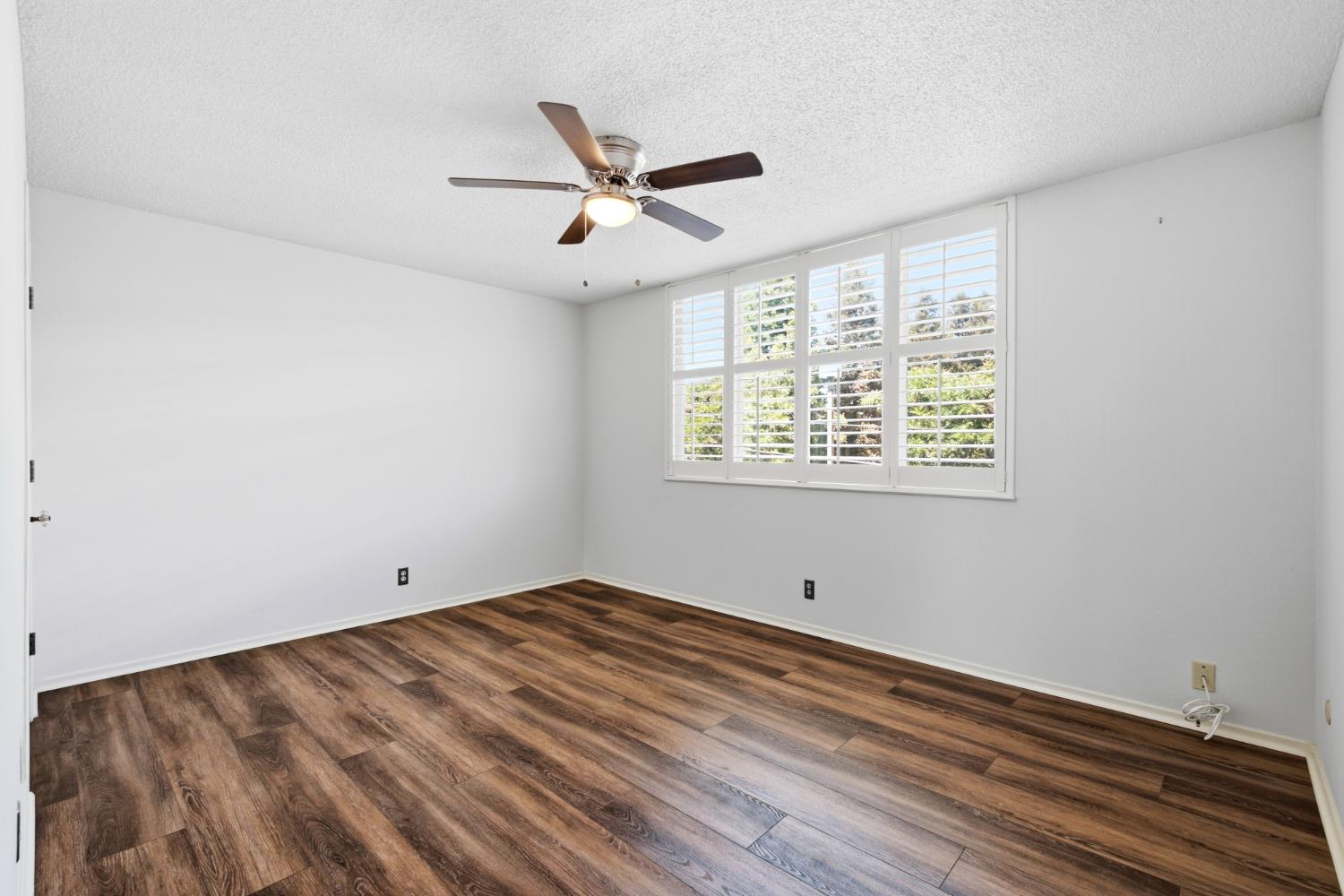 5180 N Wishon Ave #201, Fresno, CA 93704
