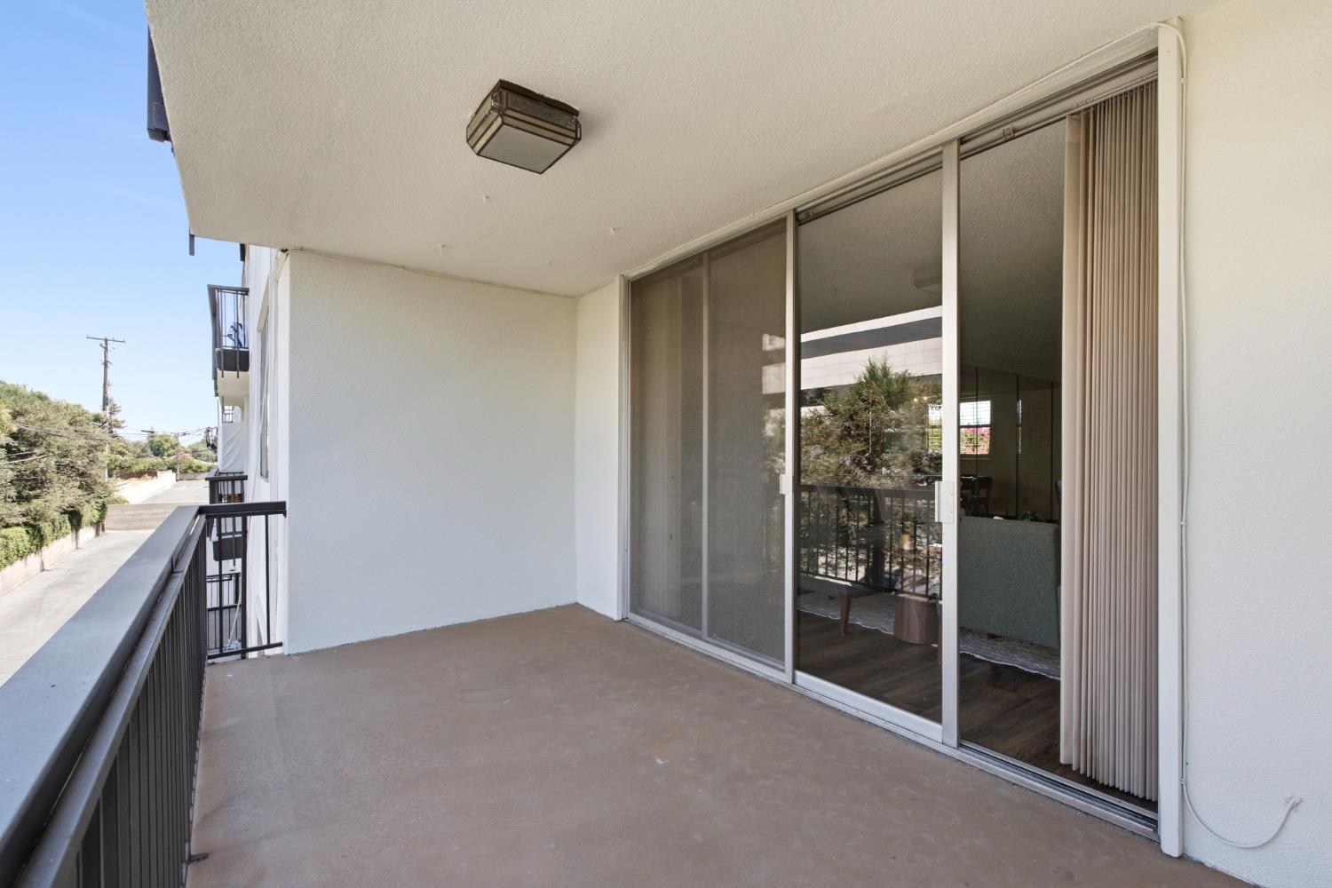 5180 N Wishon Ave #201, Fresno, CA 93704