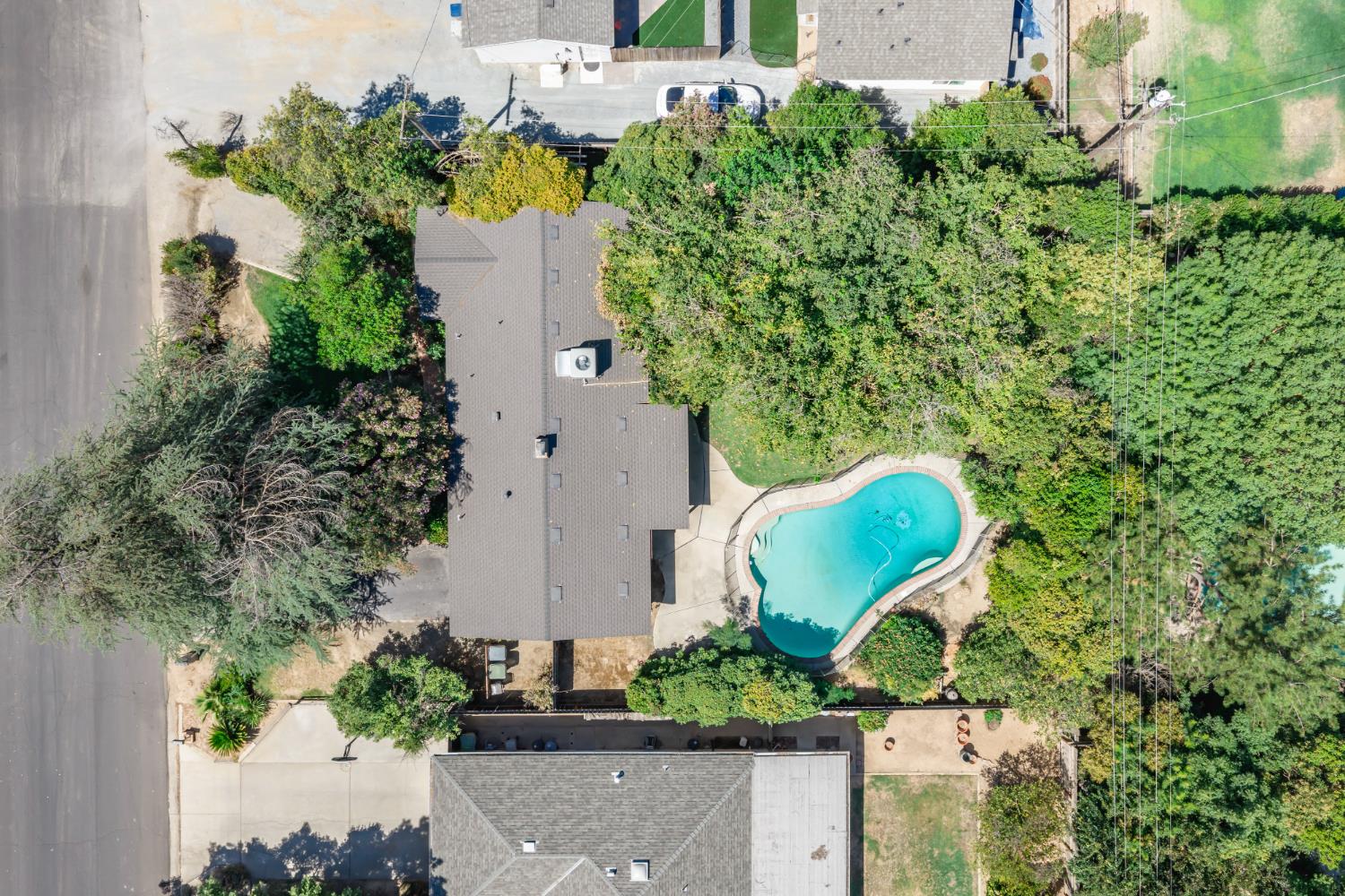 720 W Celeste Ave, Fresno, CA 93704