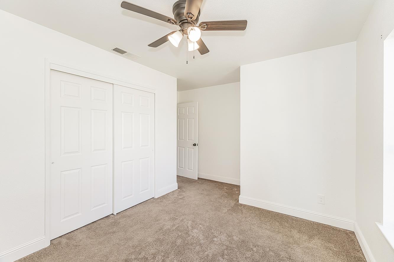 5193 W Hampton Way, Fresno, CA 93722