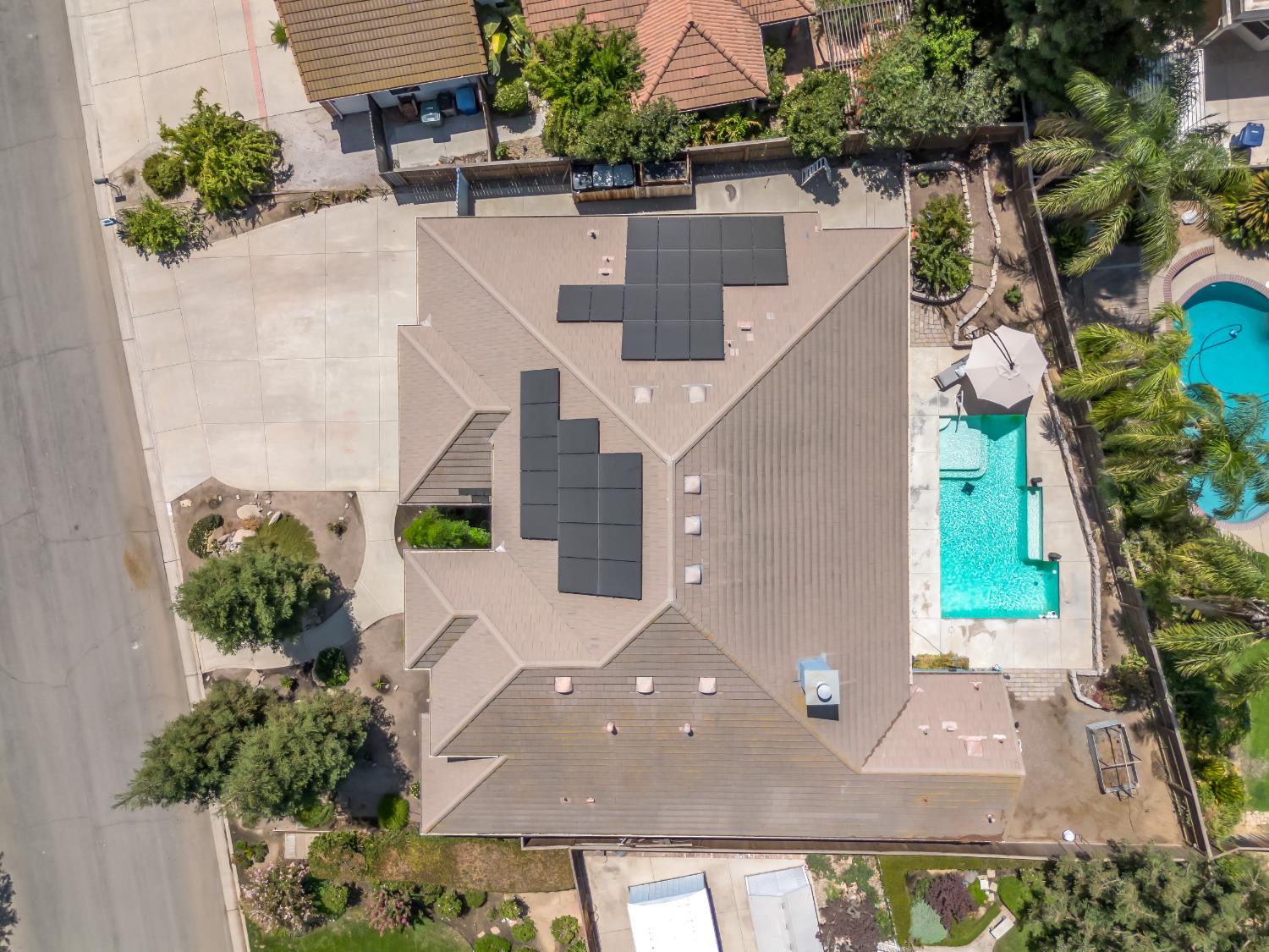 152 W Peace River Dr, Fresno, CA 93711