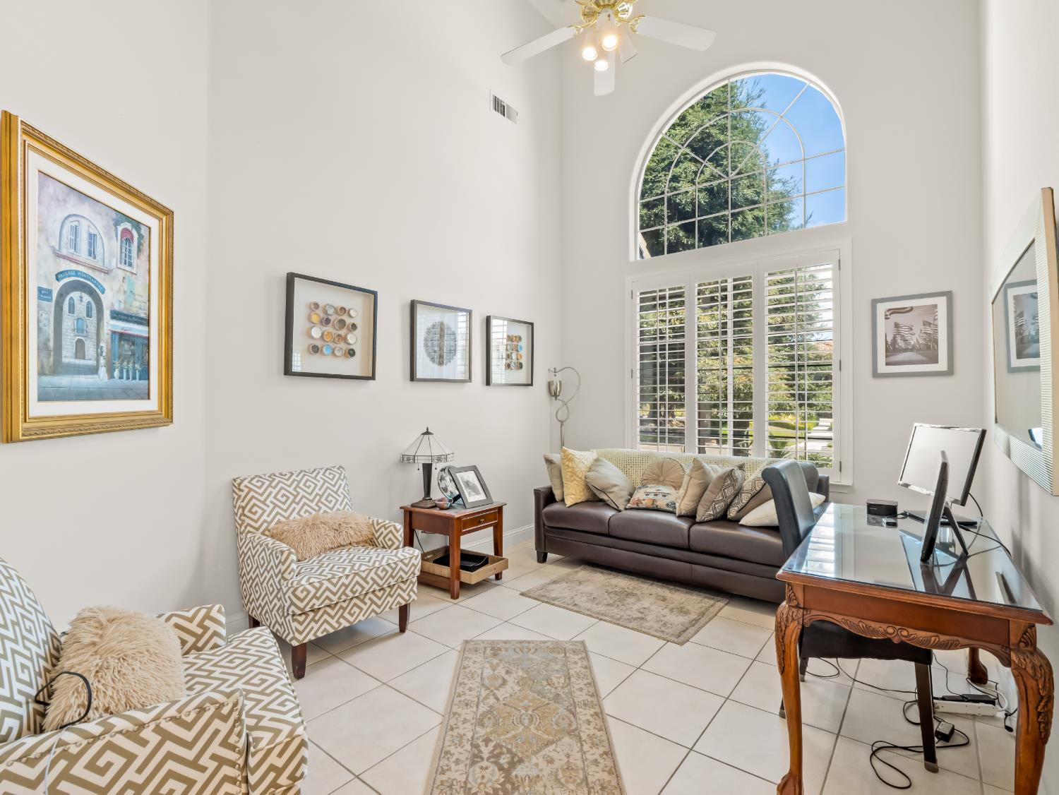 152 W Peace River Dr, Fresno, CA 93711
