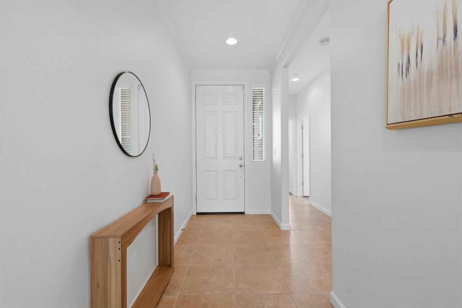 742 Kaweah Ave, Clovis, CA 93619