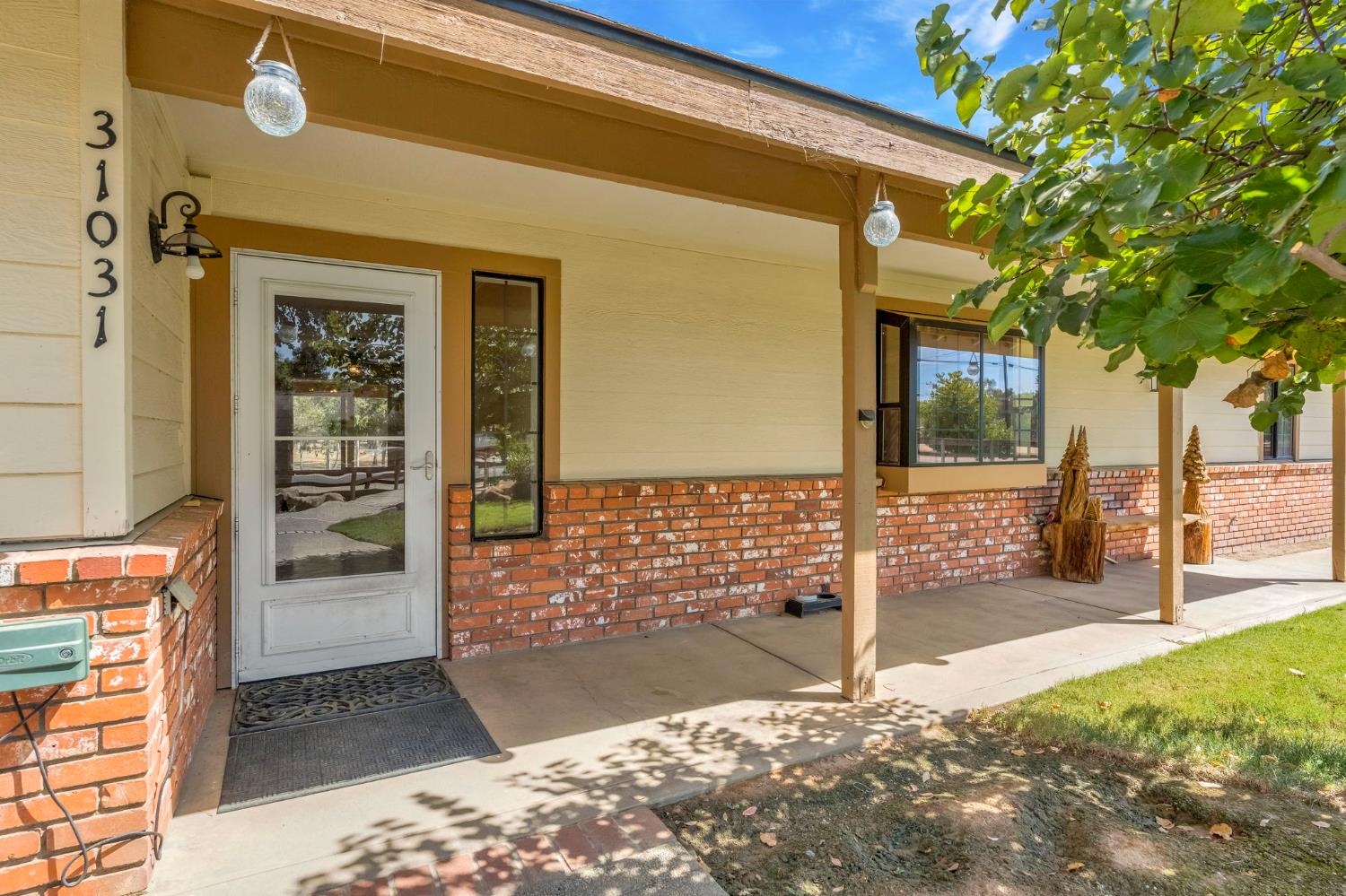 31031 Donald Ave, Madera, CA 93636