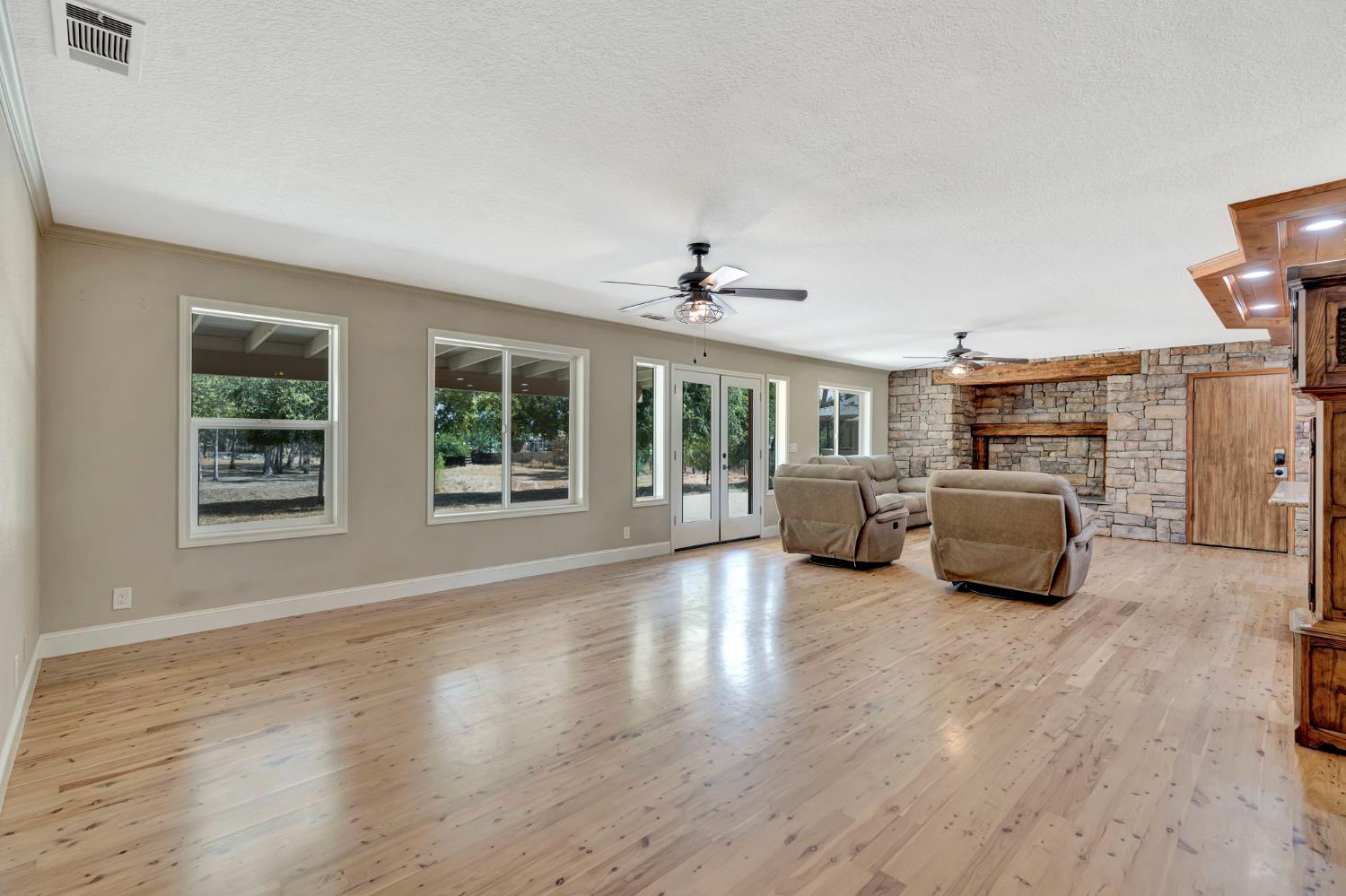 31031 Donald Ave, Madera, CA 93636