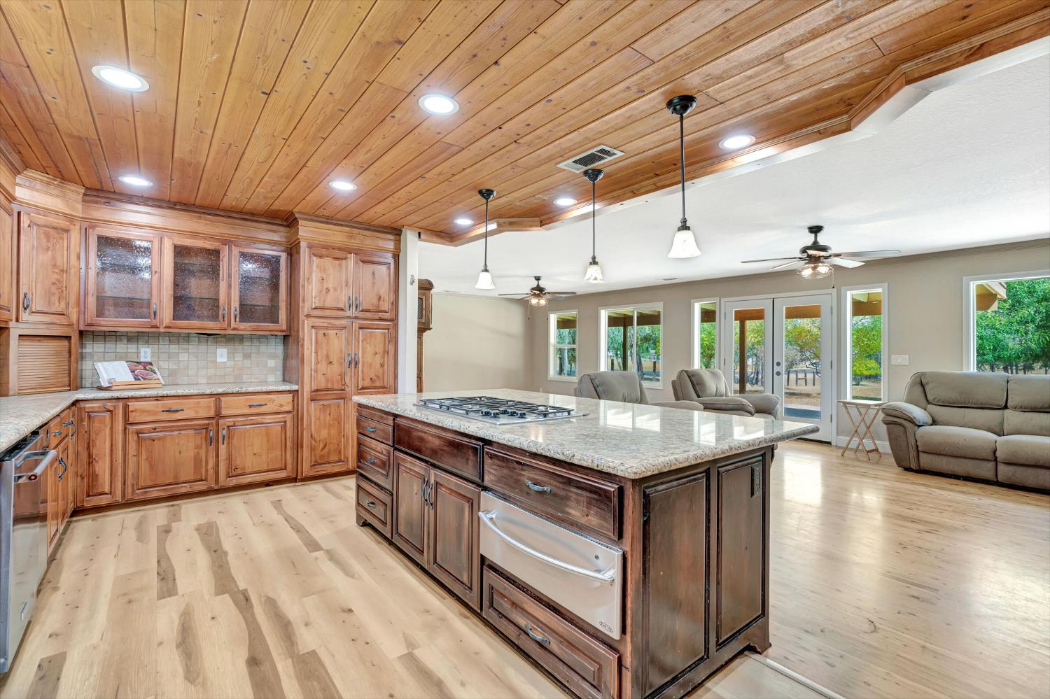 31031 Donald Ave, Madera, CA 93636