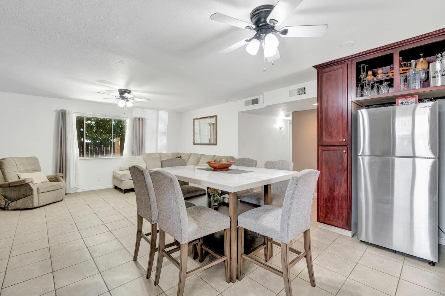 605 Stanley St, Exeter, CA 93221