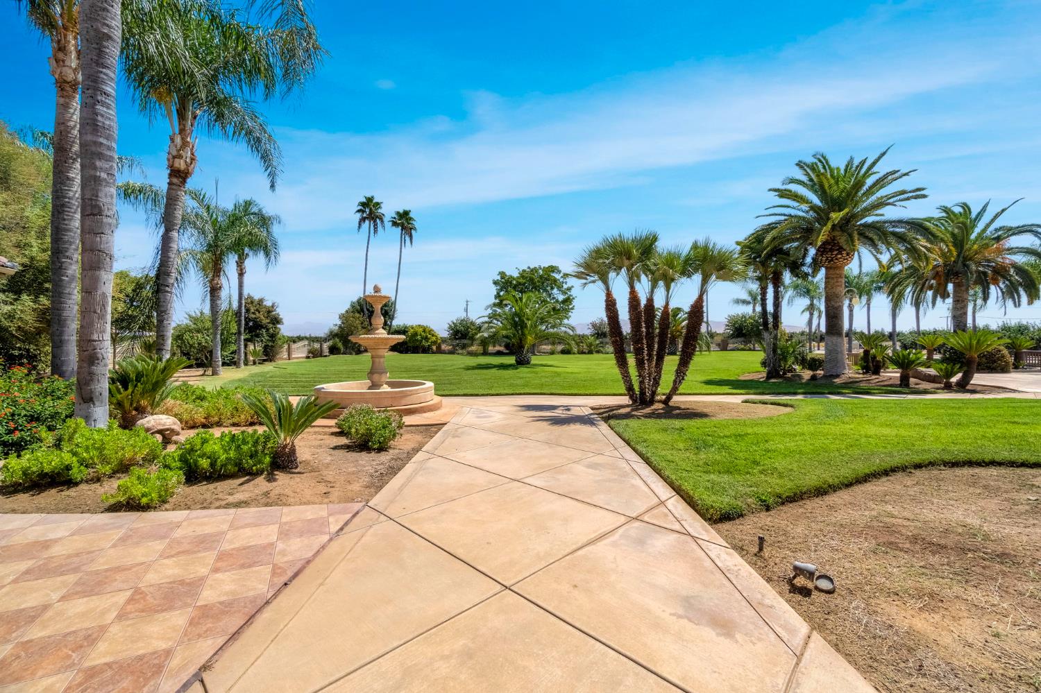 41481 Road 120, Orosi, CA 93647