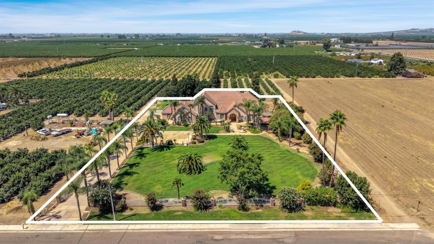 41481 Road 120, Orosi, CA 93647