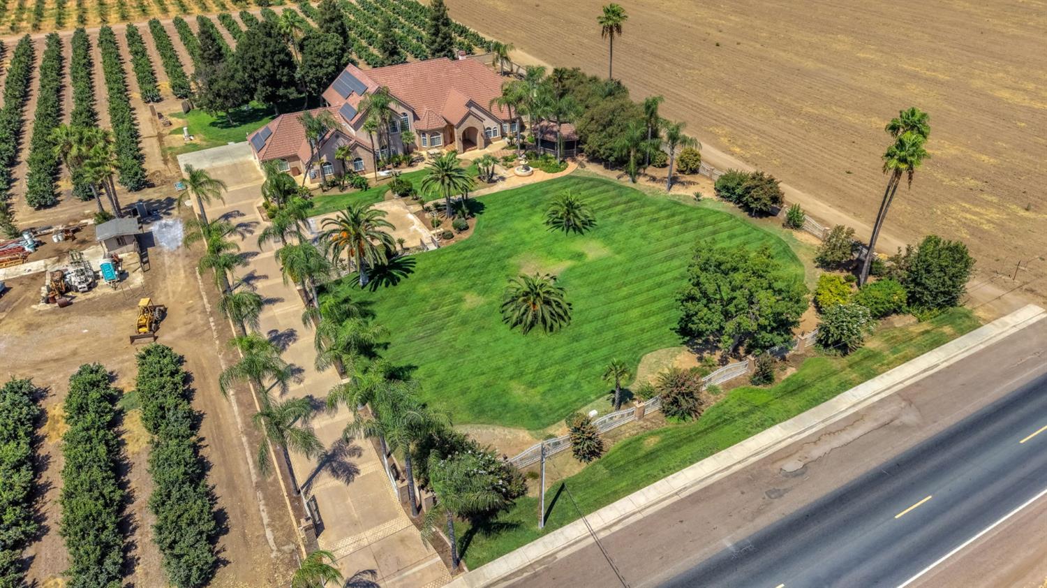 41481 Road 120, Orosi, CA 93647