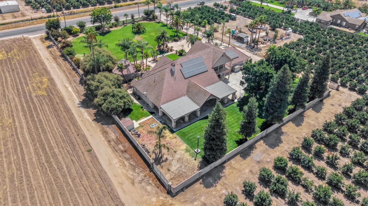 41481 Road 120, Orosi, CA 93647