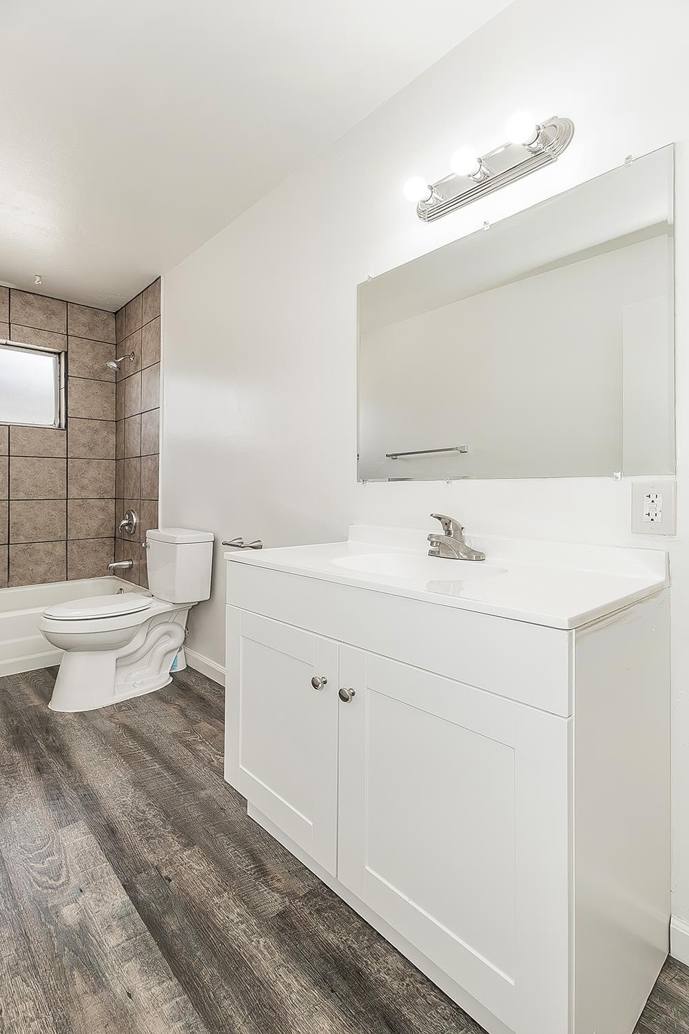 4644 E Gettysburg, Fresno, CA 93726