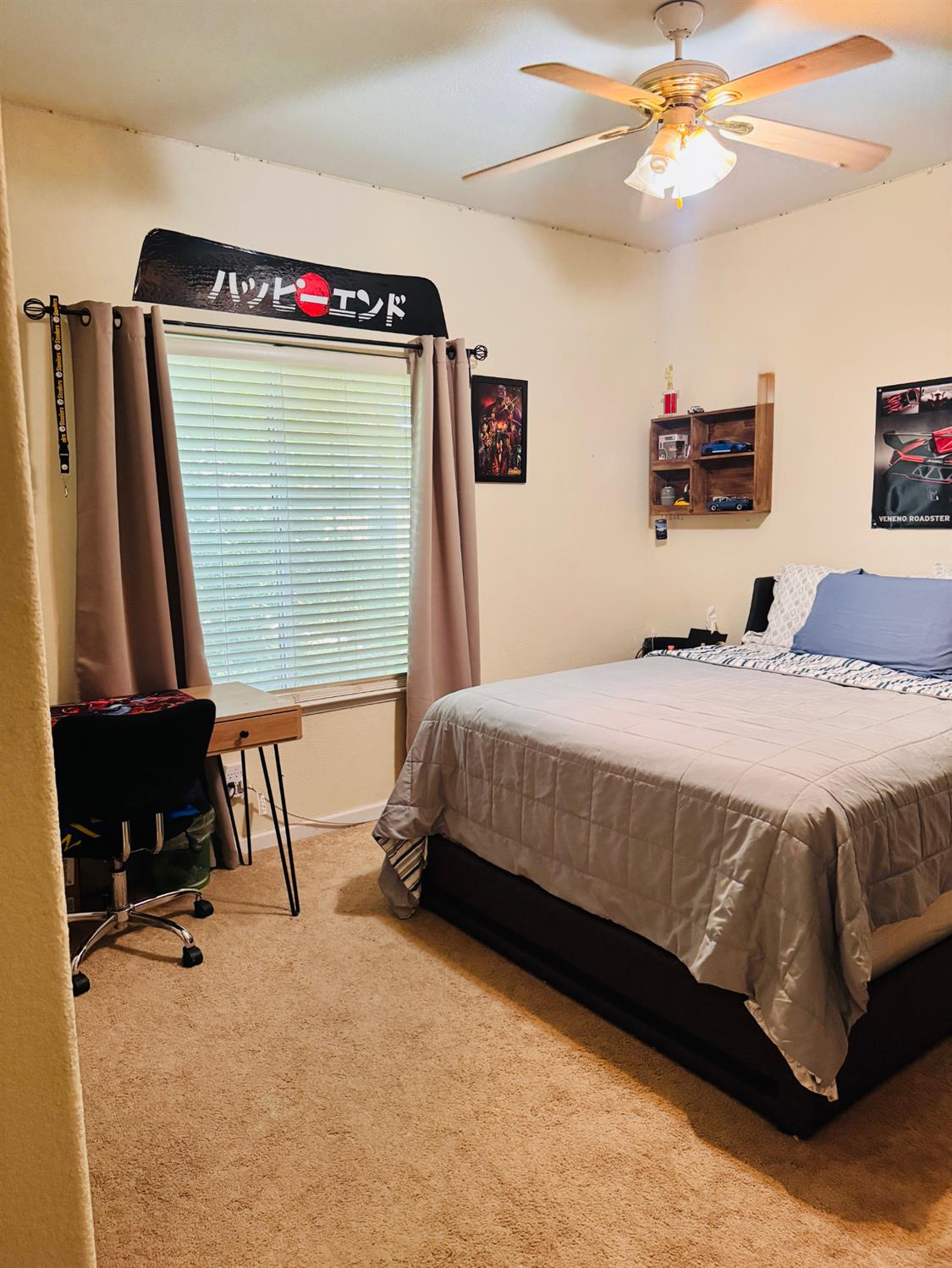 2559 E Fallbrook Ave, Fresno, CA 93720