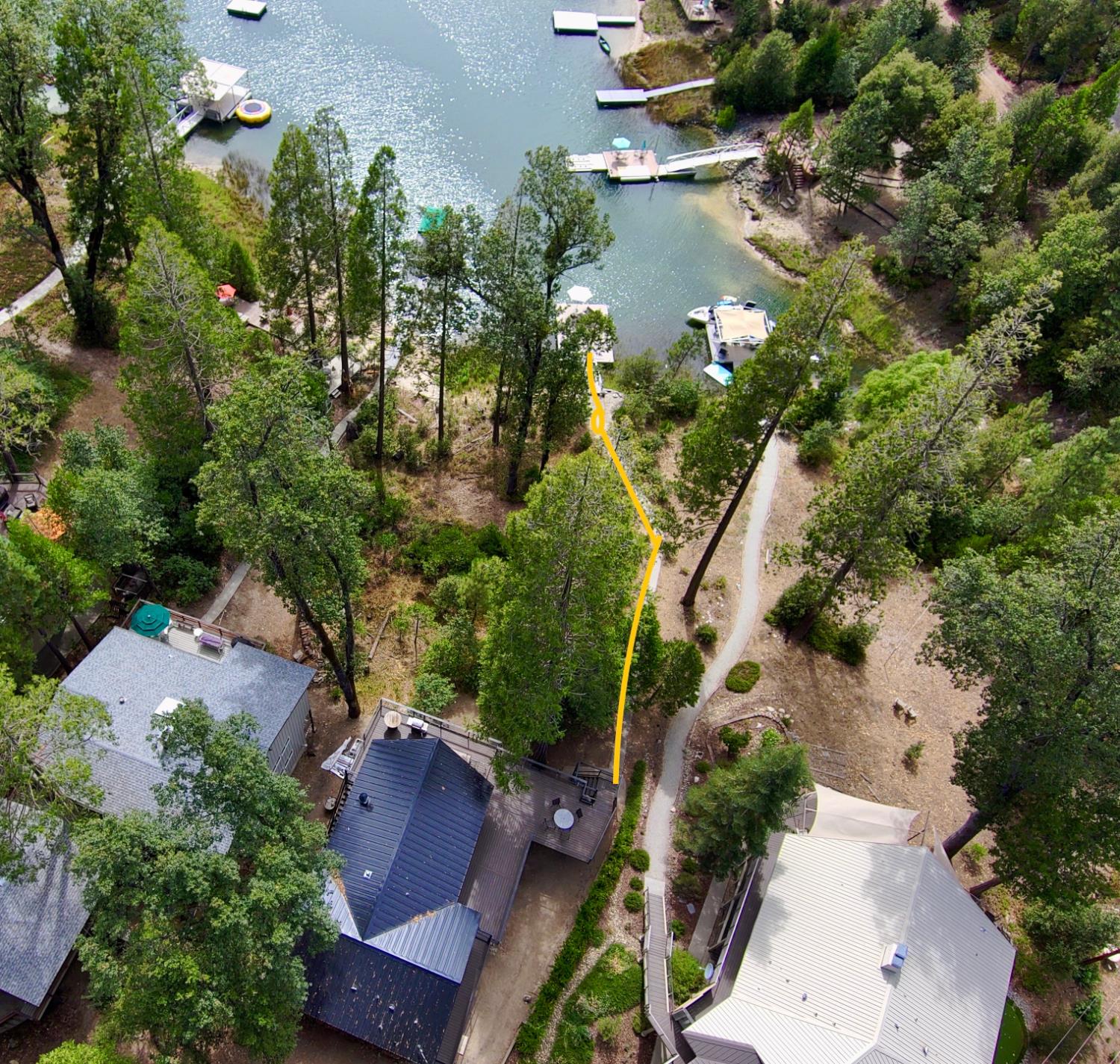 38954 Lake Point Court, Bass Lake, CA 93604