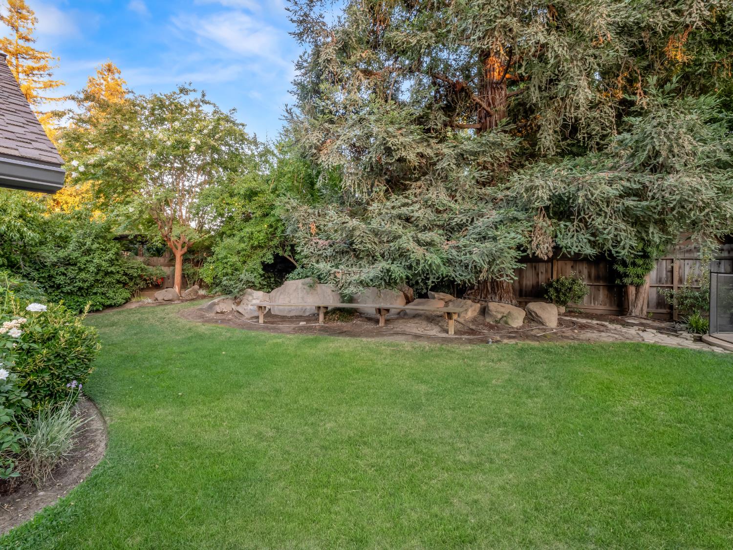 3231 W Chennault Ave, Fresno, CA 93711
