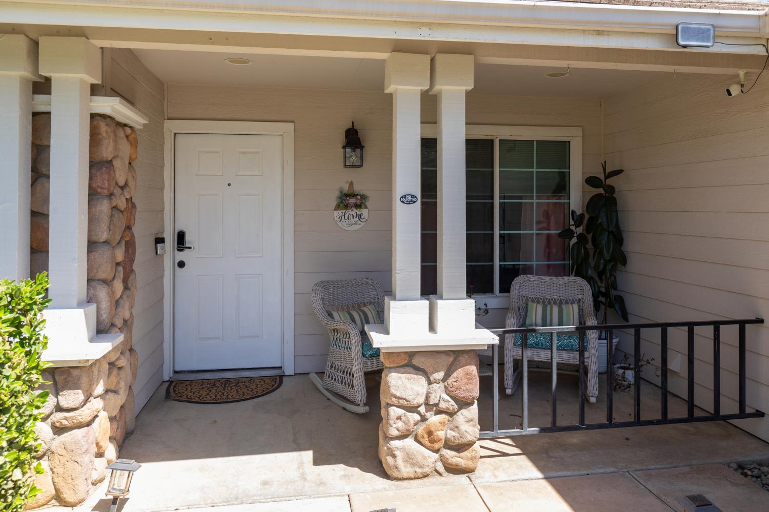 2671 Dennis Ave, Fresno, CA 93611