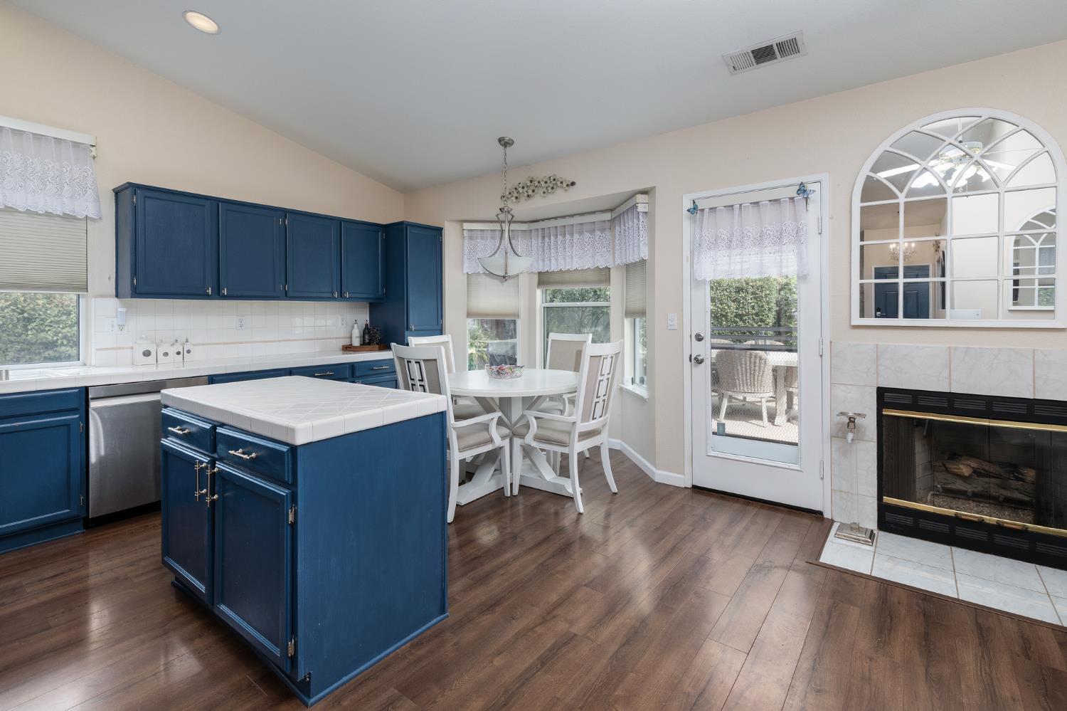2671 Dennis Ave, Fresno, CA 93611