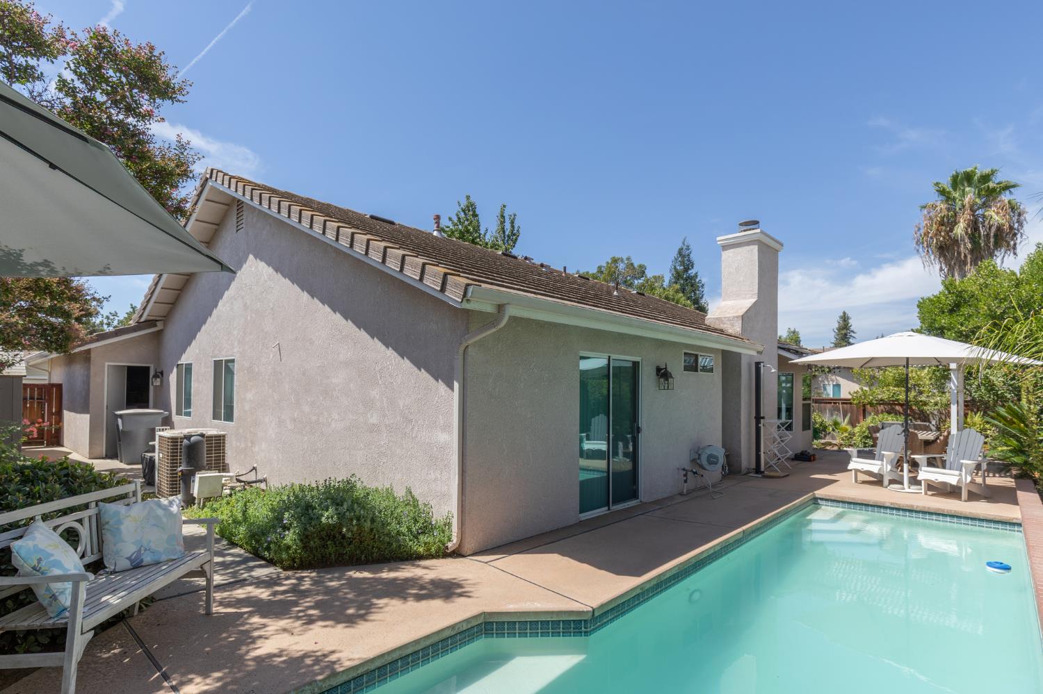 2671 Dennis Ave, Fresno, CA 93611