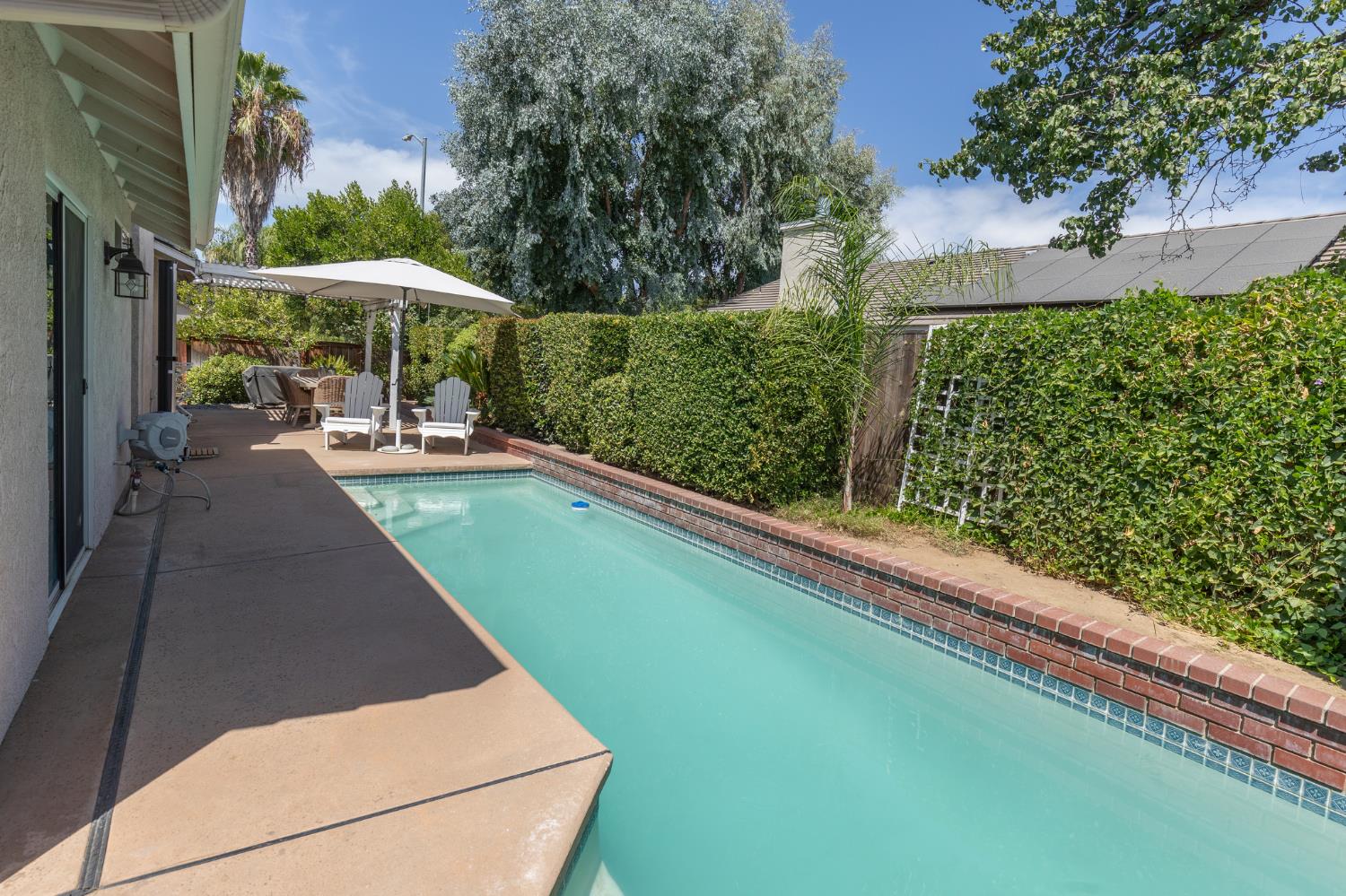 2671 Dennis Ave, Fresno, CA 93611