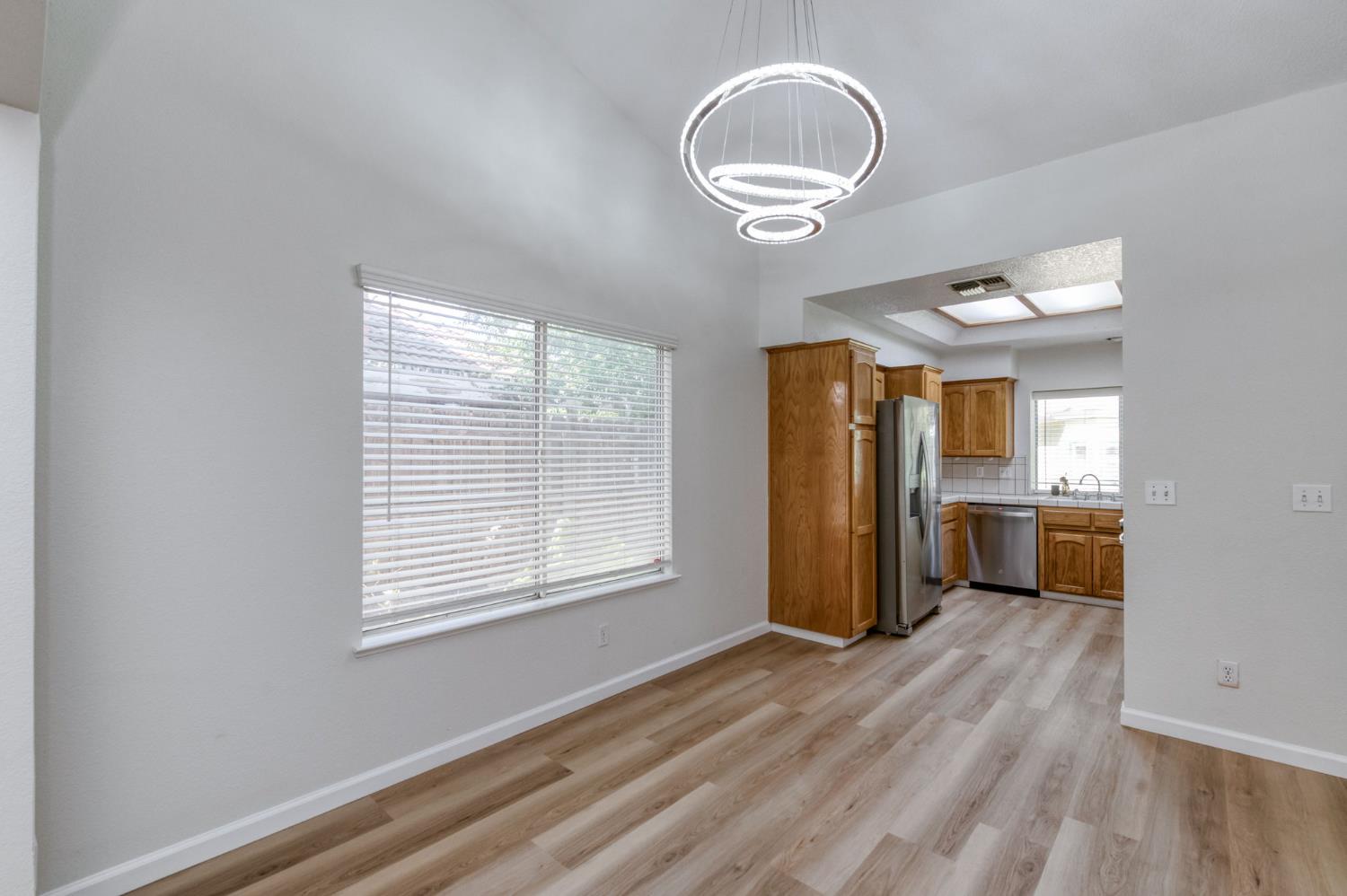 6342 N Selland Ave, Fresno, CA 93711