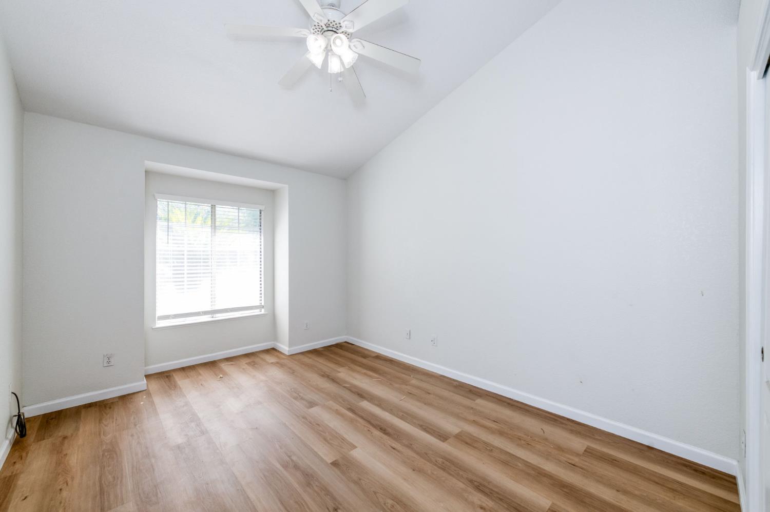 6342 N Selland Ave, Fresno, CA 93711
