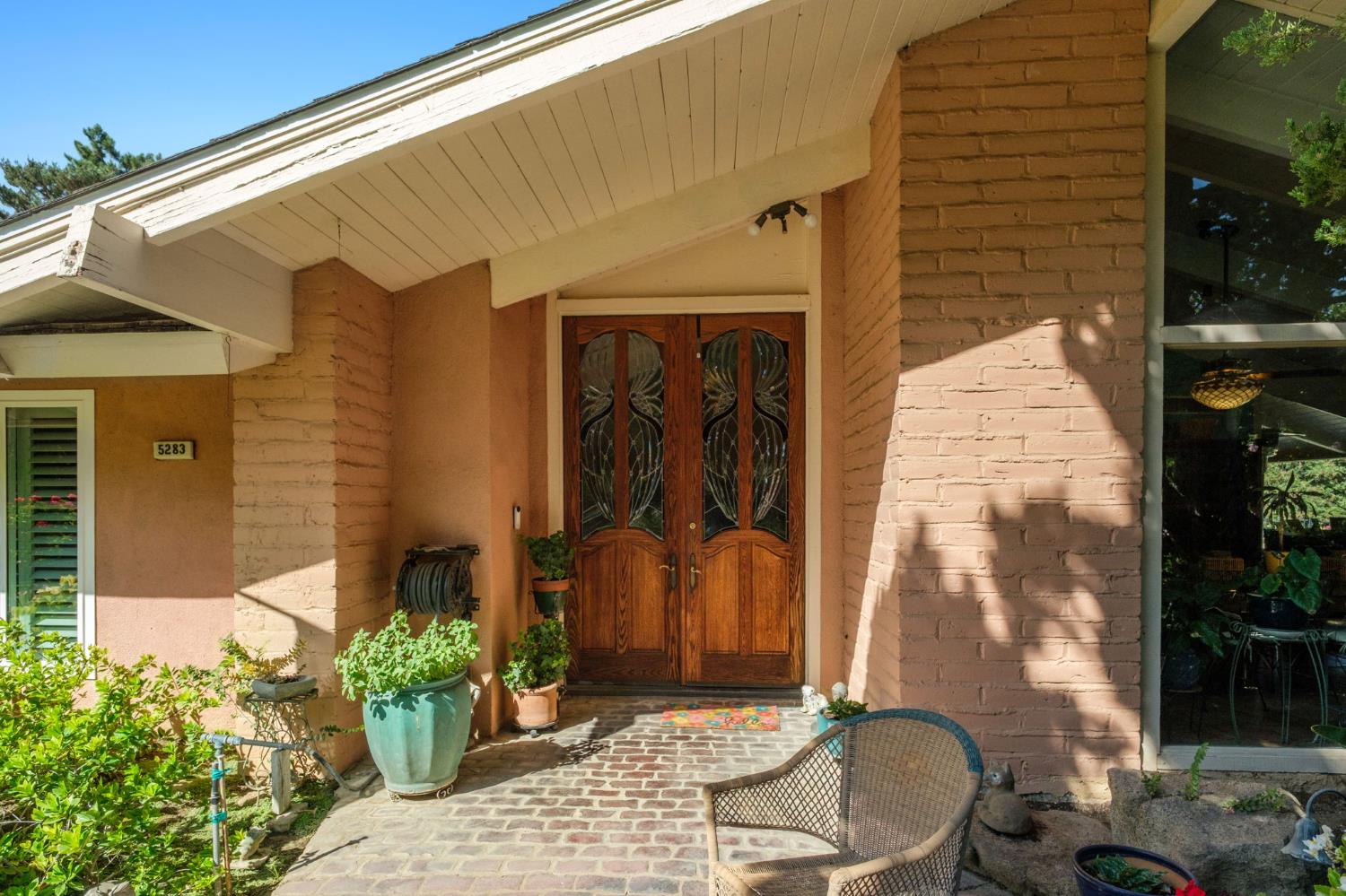 5283 N Pleasant Ave, Fresno, CA 93711