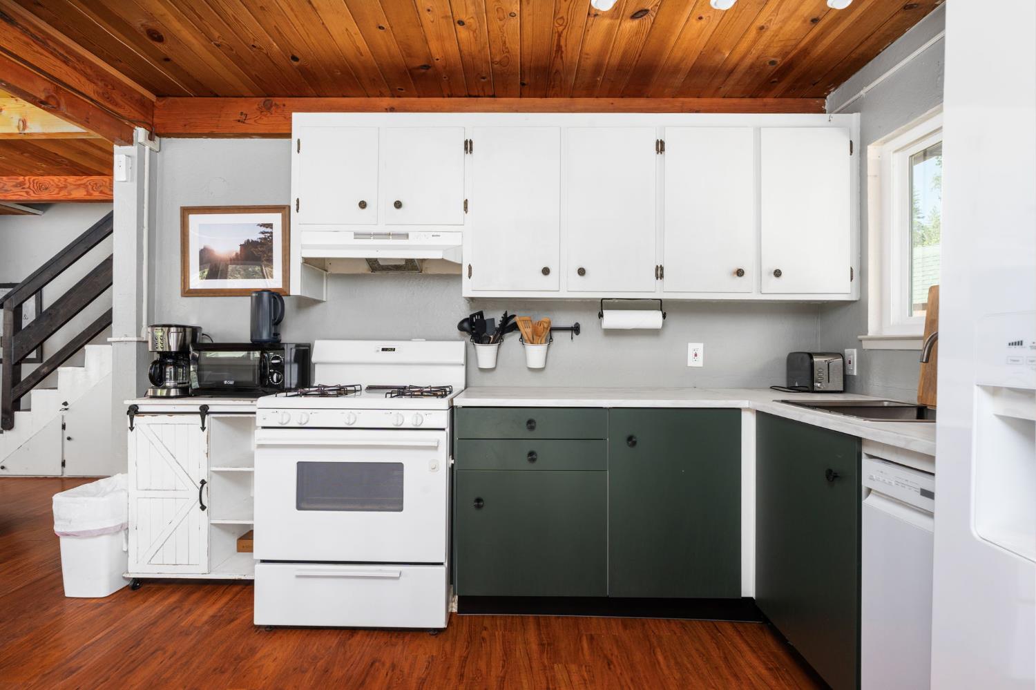 5570 Grayling Rd, Mariposa, CA 95338