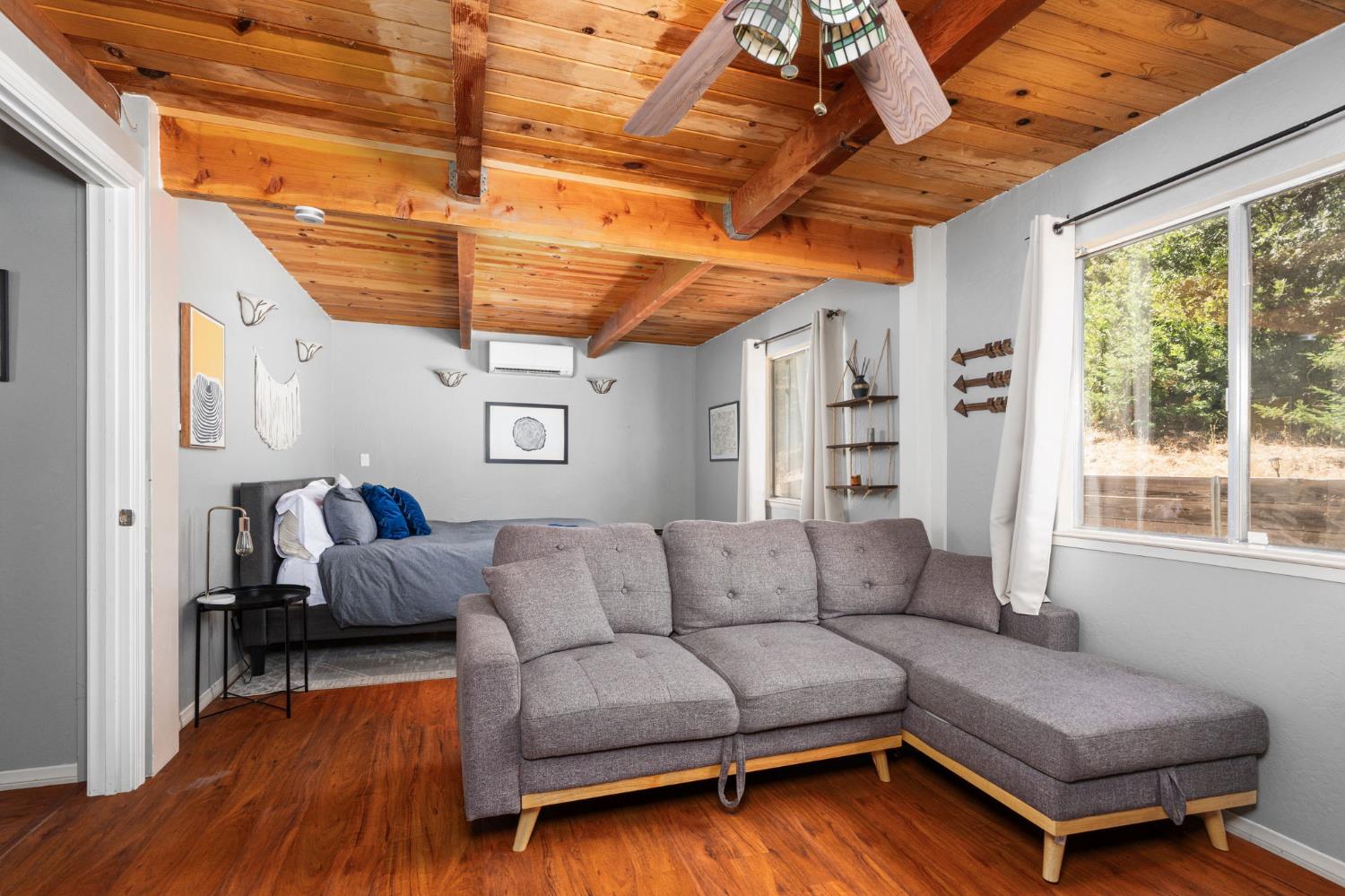 5570 Grayling Rd, Mariposa, CA 95338