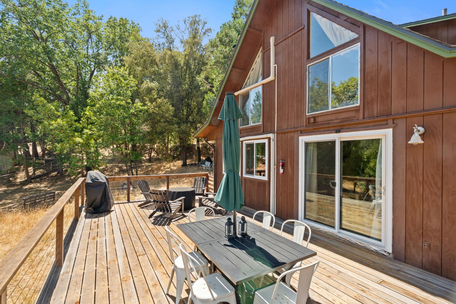 5570 Grayling Rd, Mariposa, CA 95338