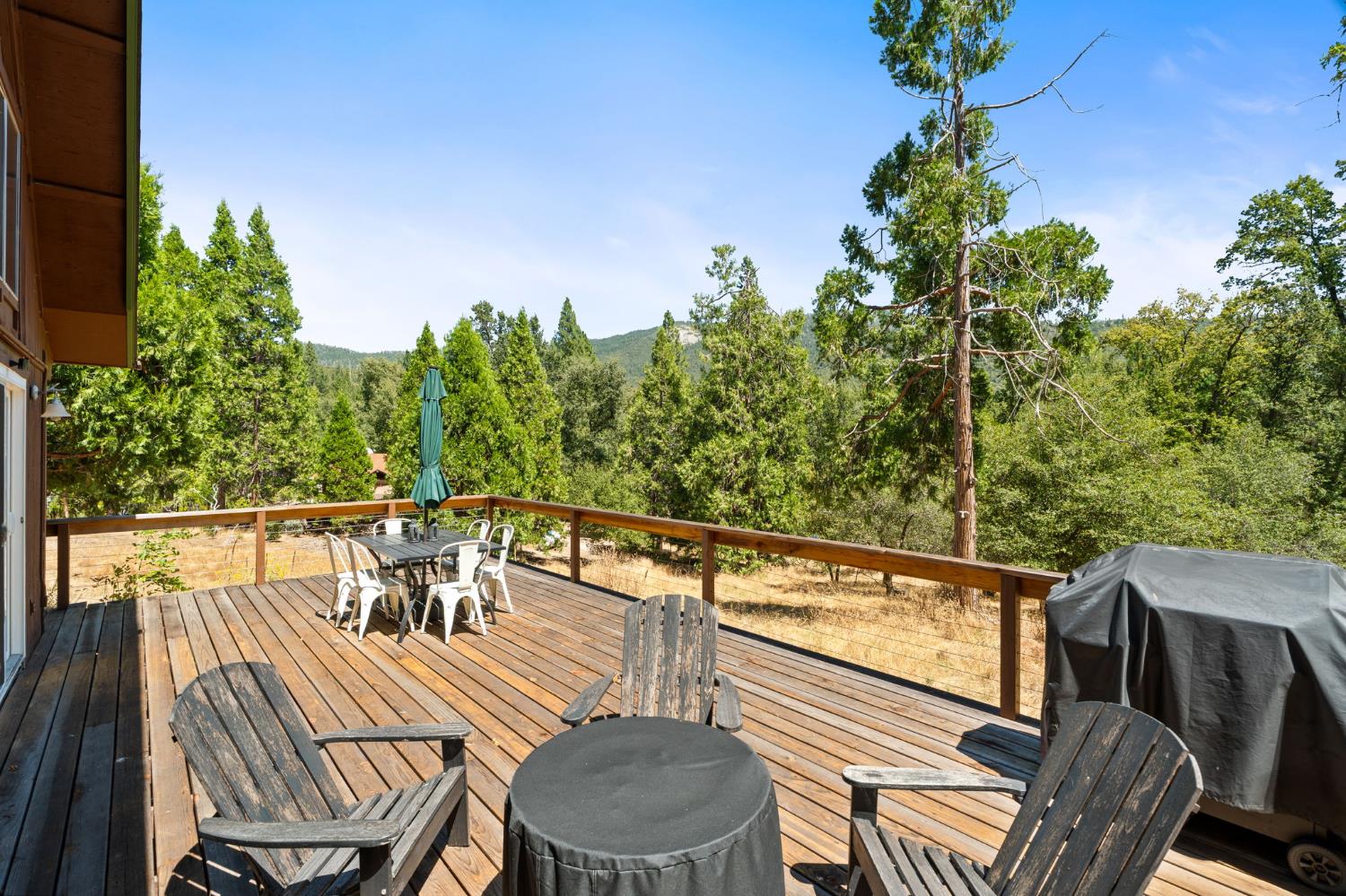 5570 Grayling Rd, Mariposa, CA 95338