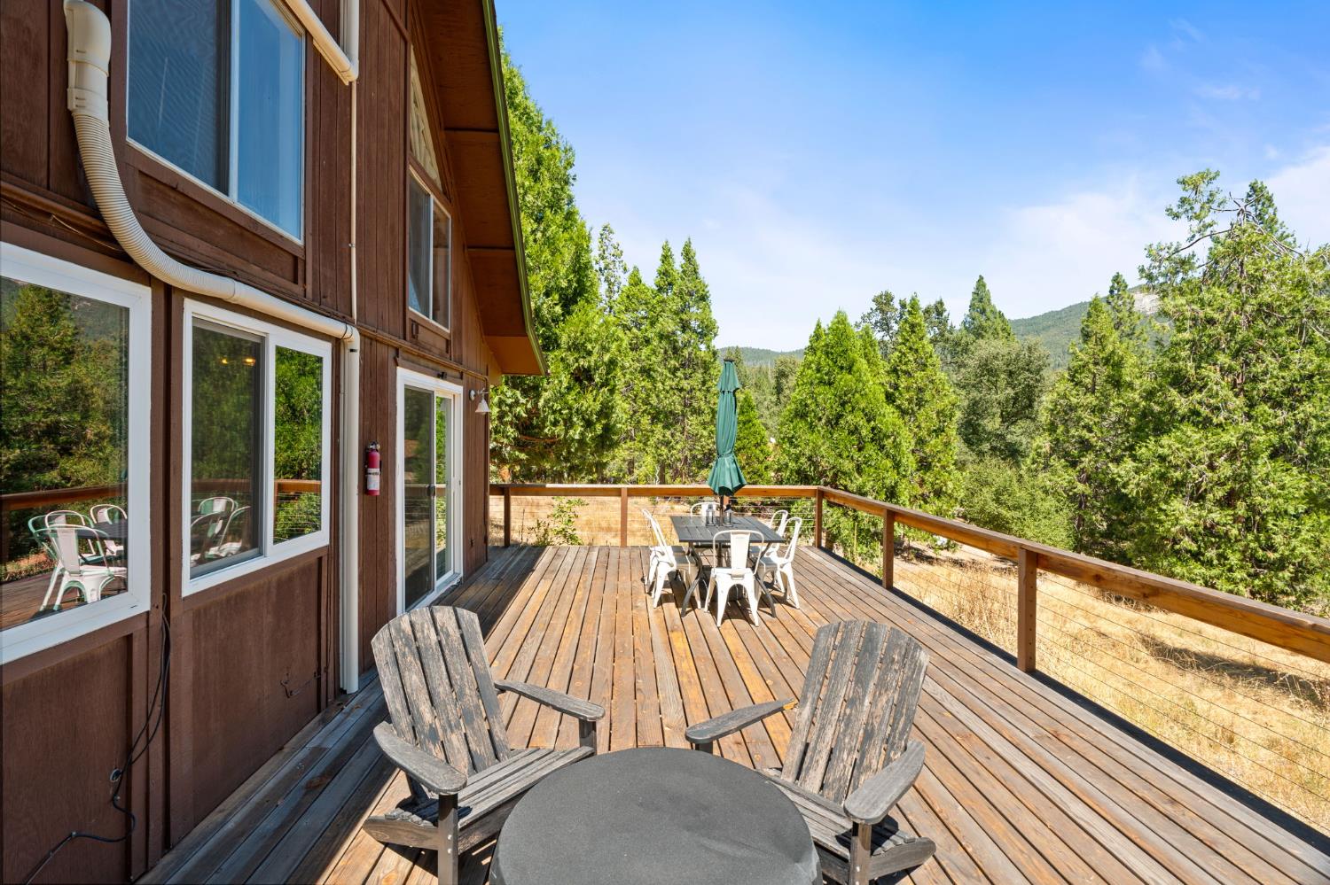 5570 Grayling Rd, Mariposa, CA 95338