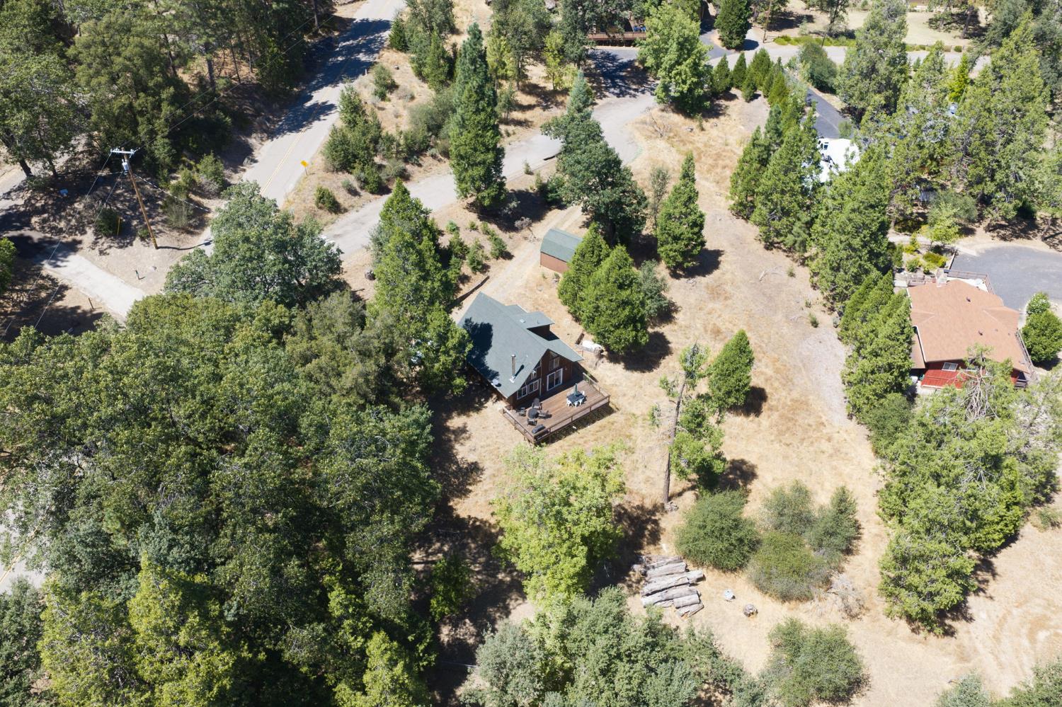 5570 Grayling Rd, Mariposa, CA 95338