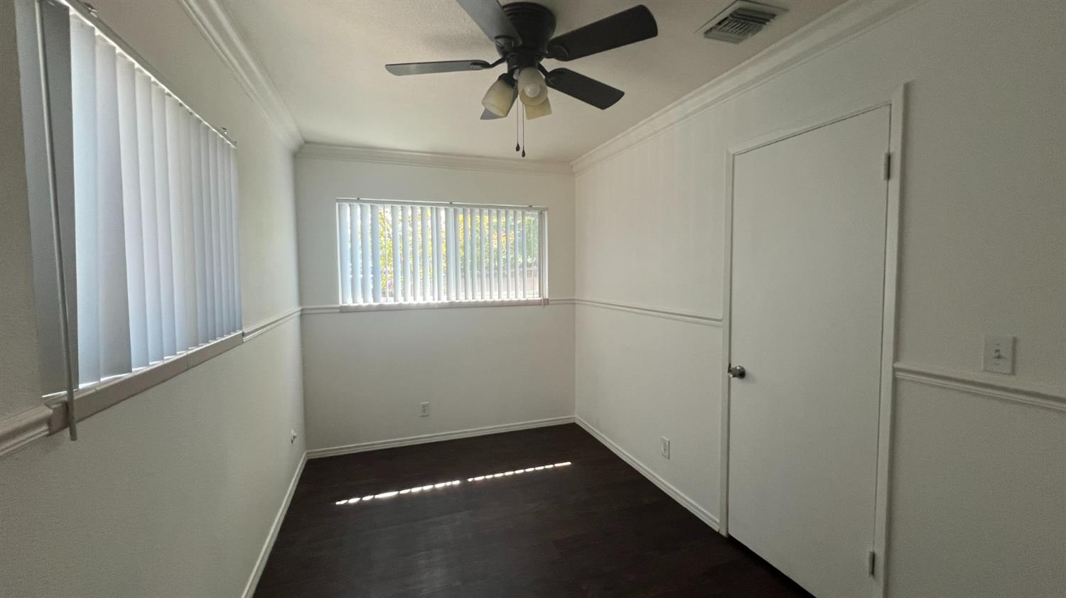 4045 N Millbrook Ave, Fresno, CA 93726