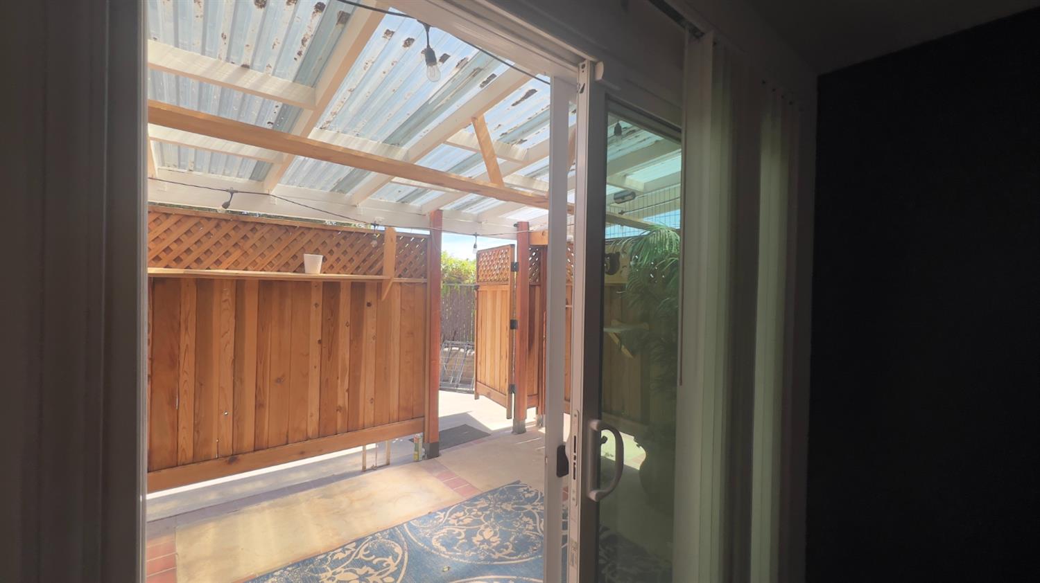 4045 N Millbrook Ave, Fresno, CA 93726