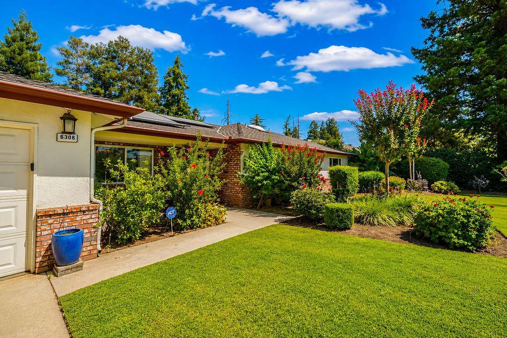 6308 N Lead Ave, Fresno, CA 93711