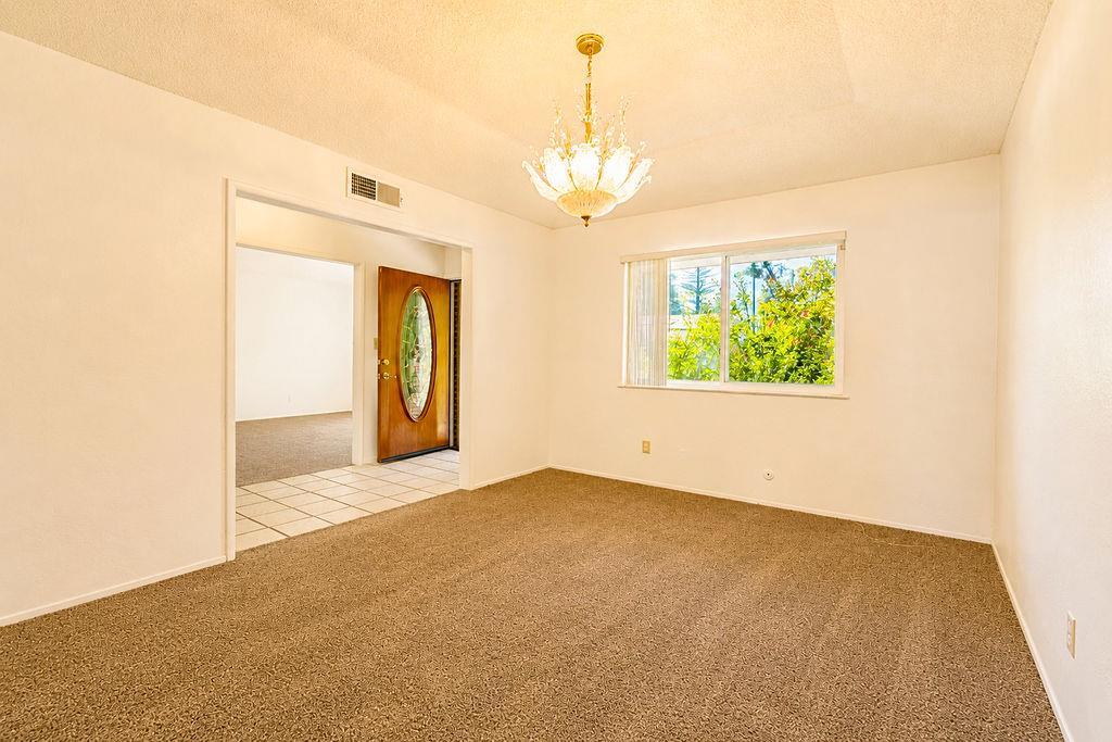 6308 N Lead Ave, Fresno, CA 93711