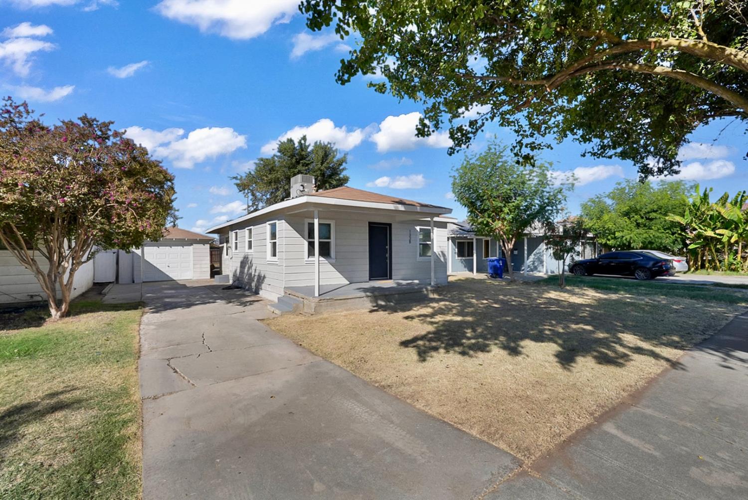 1338 P St, Firebaugh, CA 93622