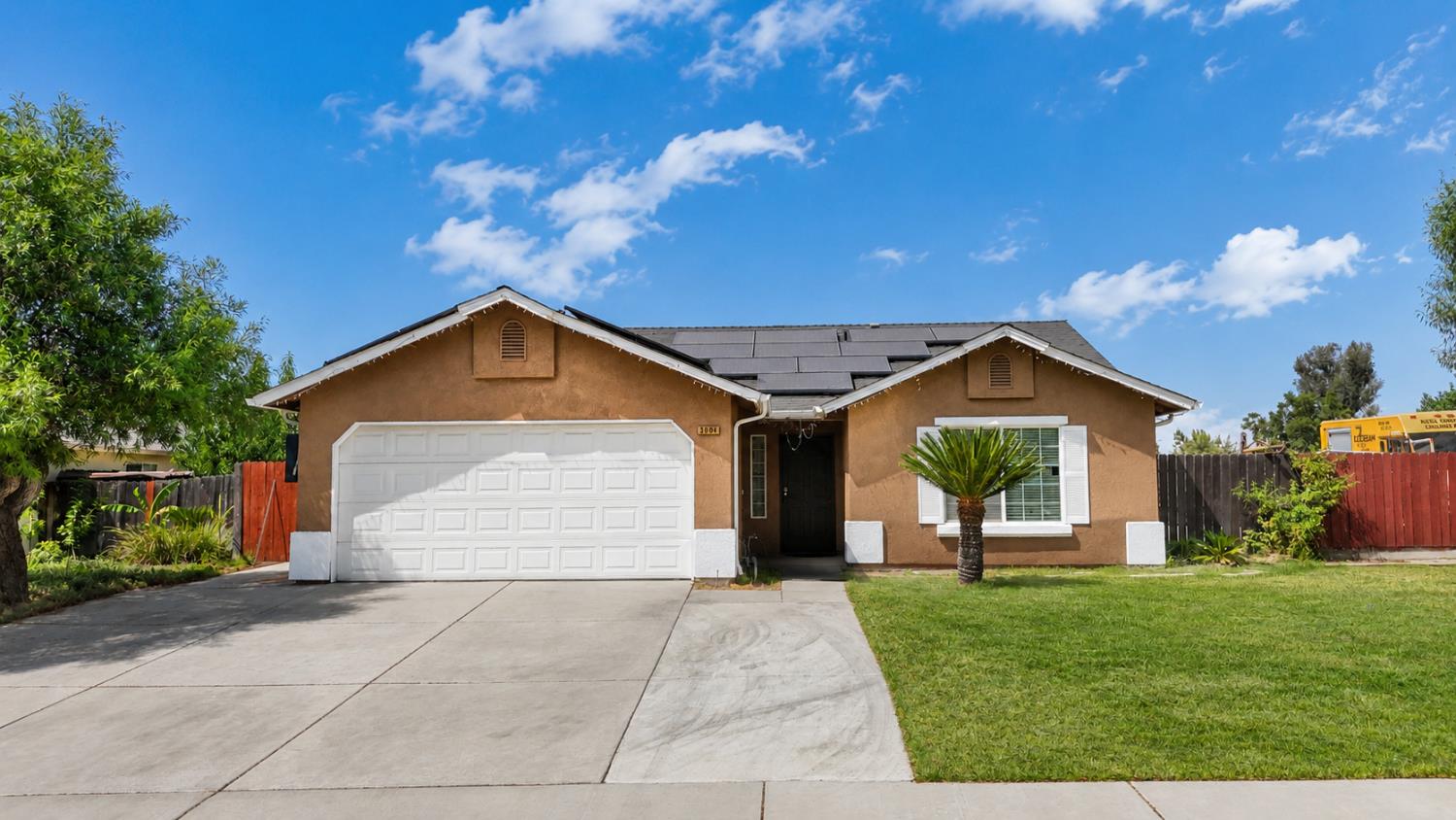 3004 Northhill St, Selma, CA 93662