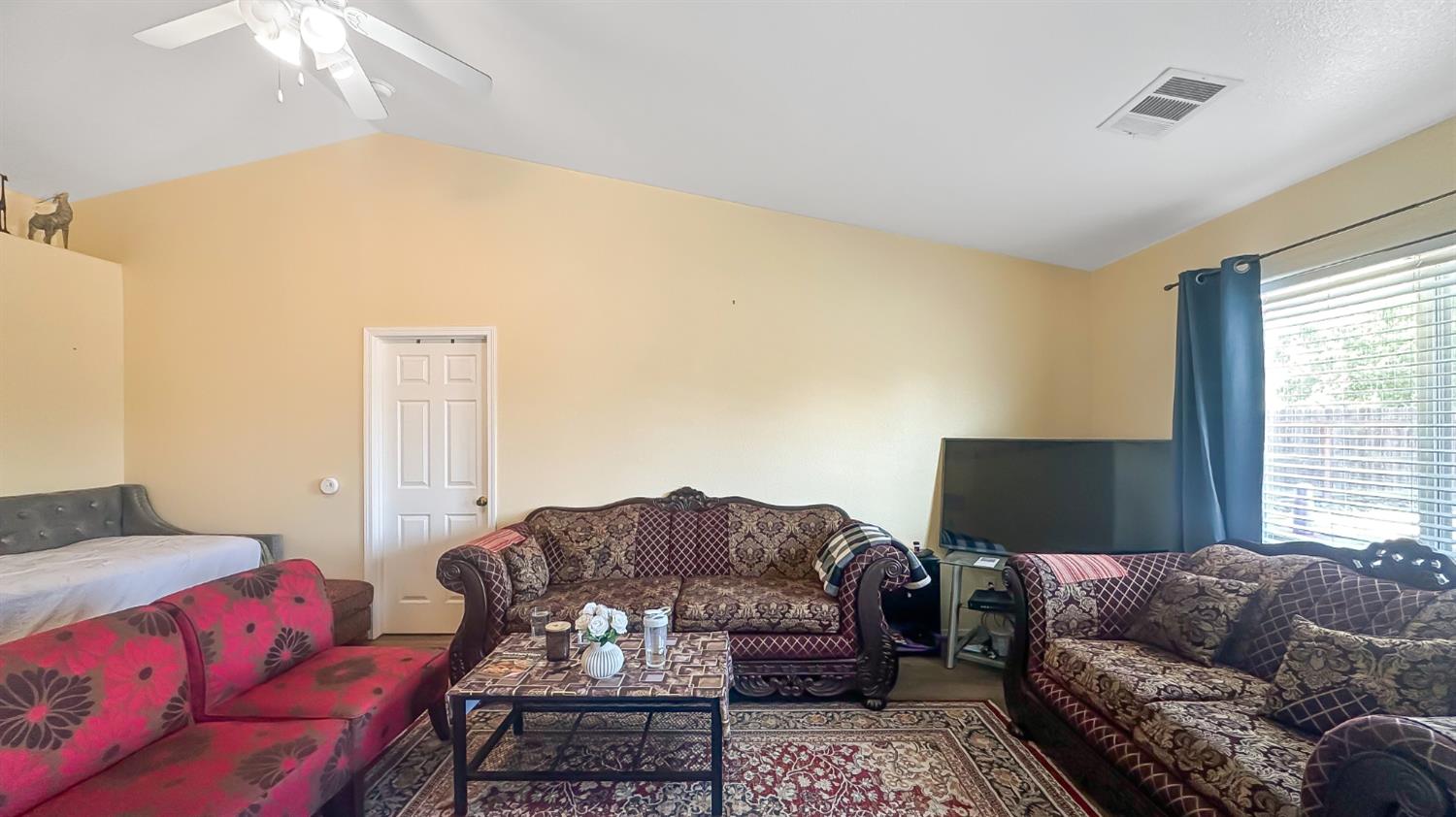 3004 Northhill St, Selma, CA 93662