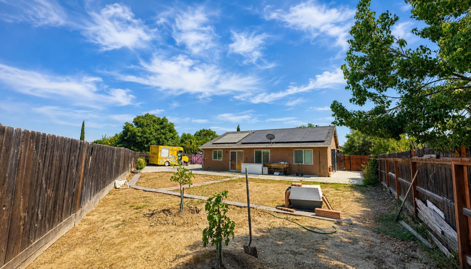 3004 Northhill St, Selma, CA 93662