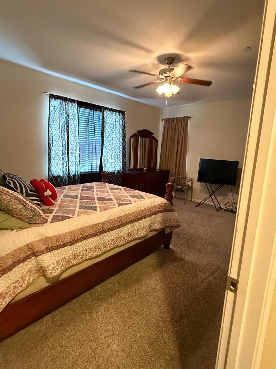 920 Travertine Way, Atwater, CA 95301