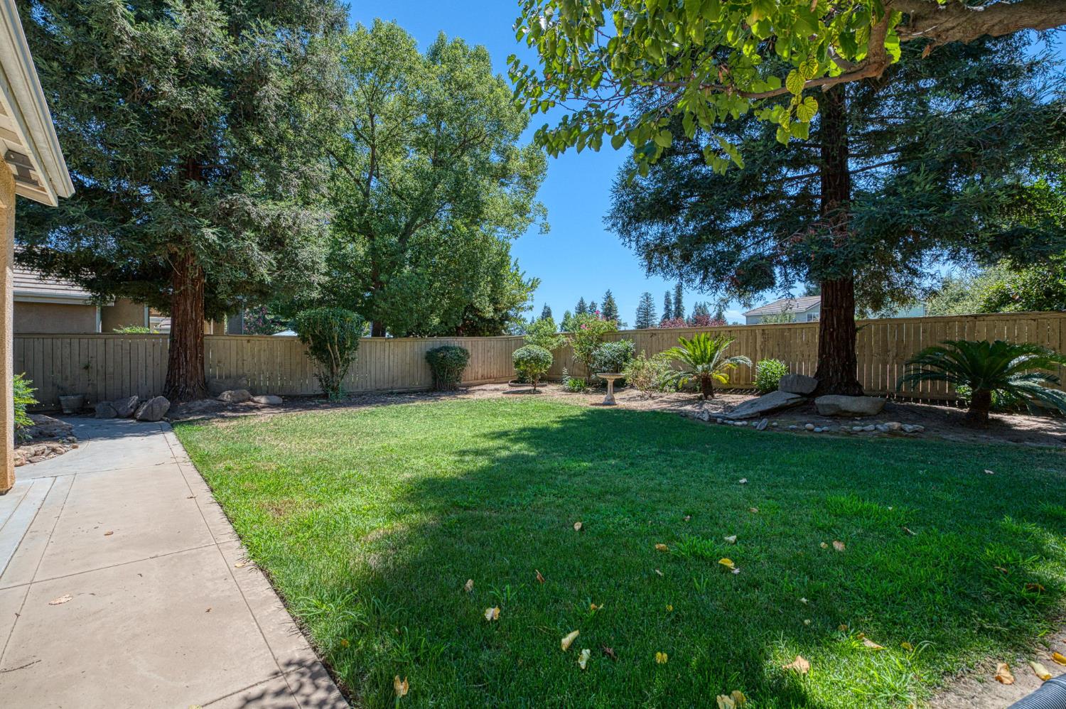 524 W Muncie, Clovis, CA 93619